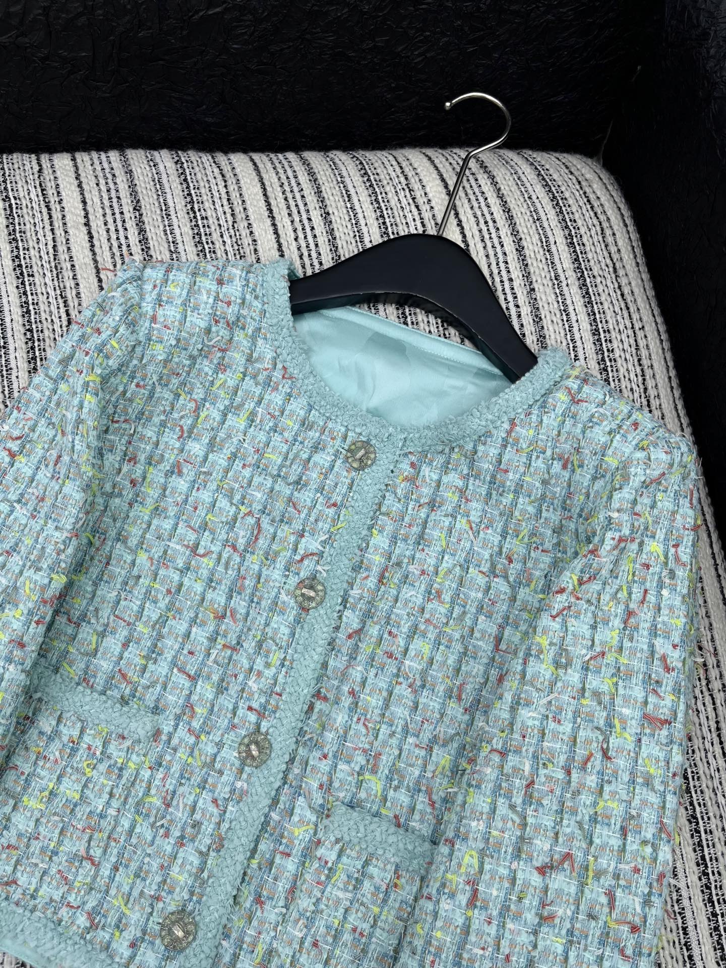 🛒𝐍𝐄𝐖 · 𝟐𝟎𝟐5/爆款现货【原版定制】Chane*｜2025新品花边编织粗花呢圆领外套定制YB进口