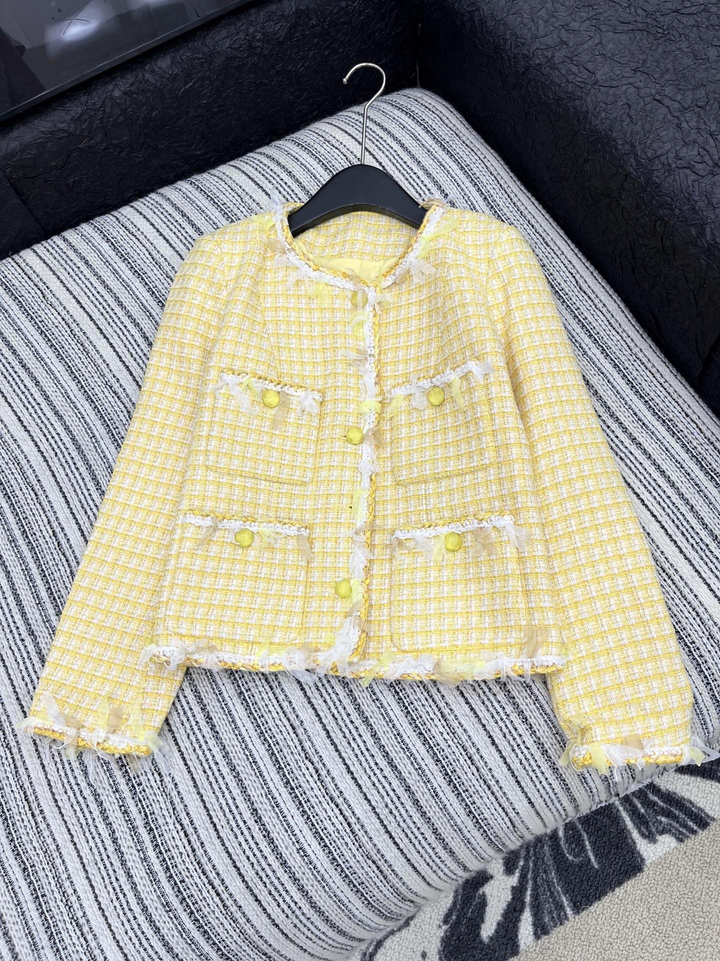 🛒𝐍𝐄𝐖 · 𝟐𝟎𝟐5/爆款现货【原版定制】Chane*｜2025新品花边编织粗花呢圆领外套定制YB进口