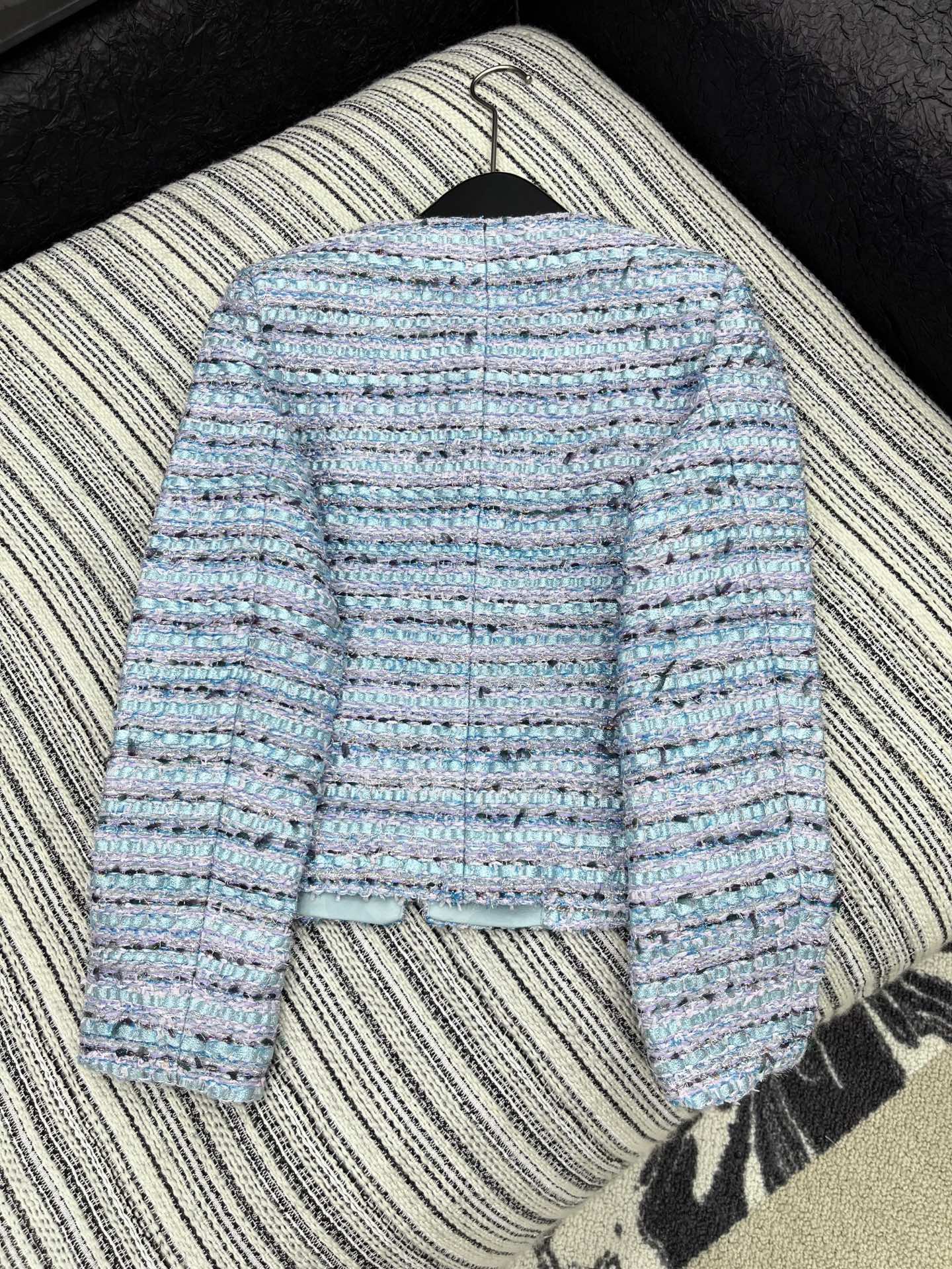 🛒𝐍𝐄𝐖 · 𝟐𝟎𝟐5/爆款现货【原版定制】Chane*｜2025新品粗花呢圆领外套定制YB进口材质 肌