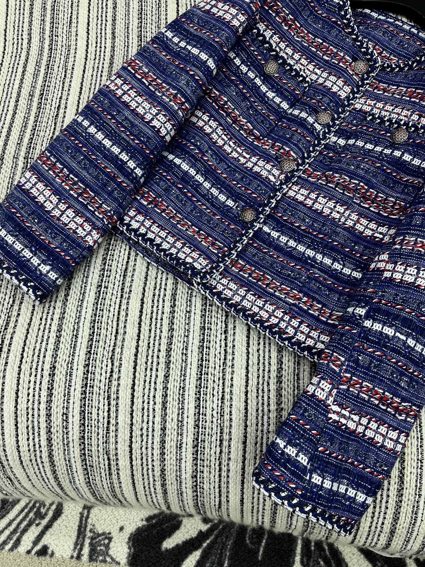 🛒𝐍𝐄𝐖 · 𝟐𝟎𝟐5/爆款现货【原版定制】Chane*｜2025新品花边编织粗花呢圆领外套定制YB进口