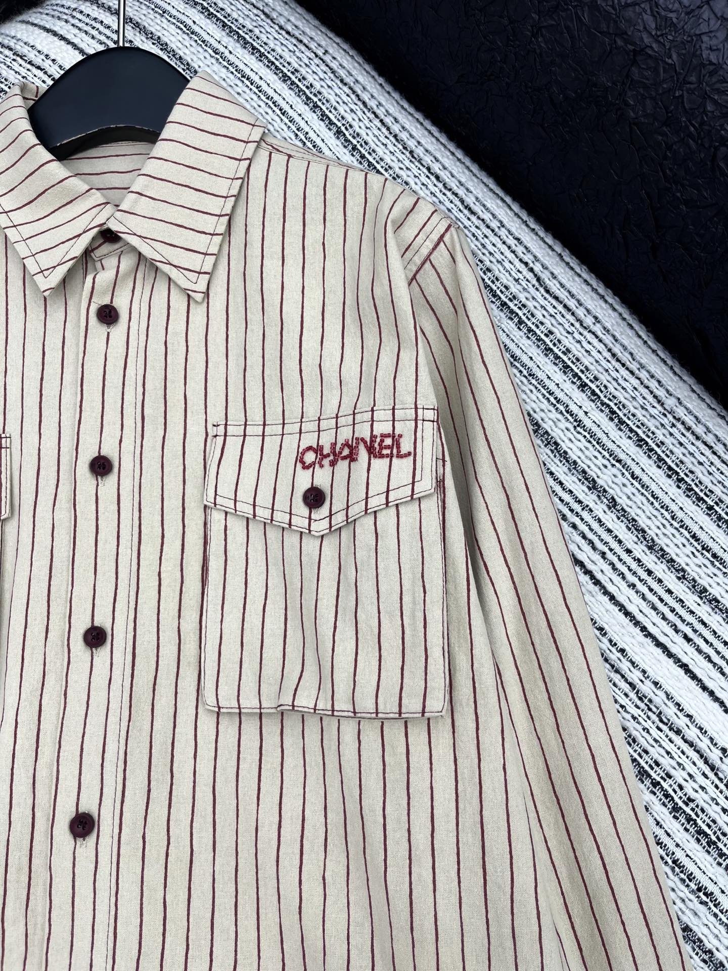 🛒𝐍𝐄𝐖 · 𝟐𝟎𝟐5/爆款现货原单品质 Chane*｜2025新品中古风重工订珠衬衫外套高订面料 定制