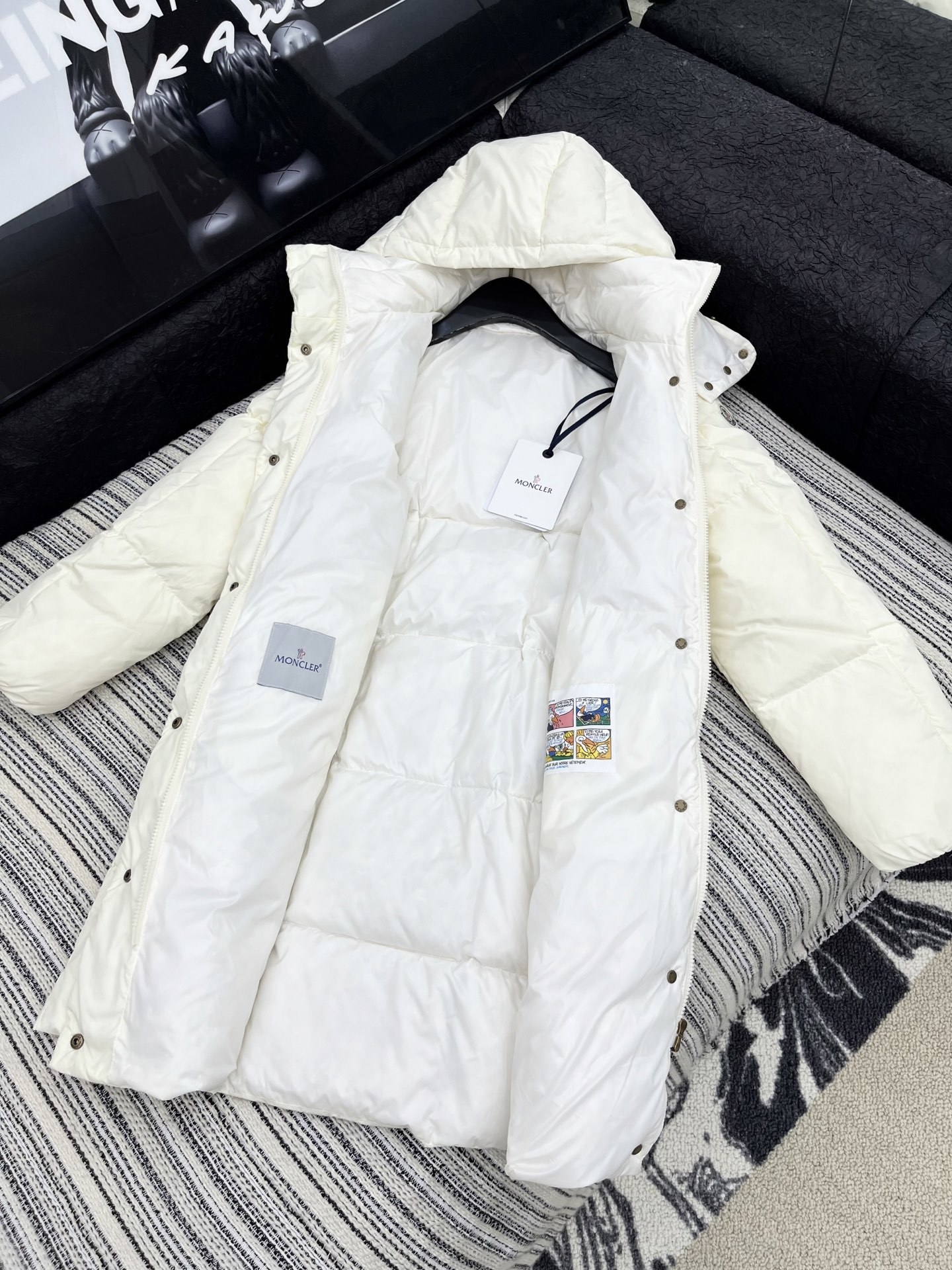 🛒𝐍𝐄𝐖 · 𝟐𝟎𝟐5/爆款现货【原版订制】Mon*|25秋冬新品可拆卸带帽拼接羽绒服外套面包服设计 9