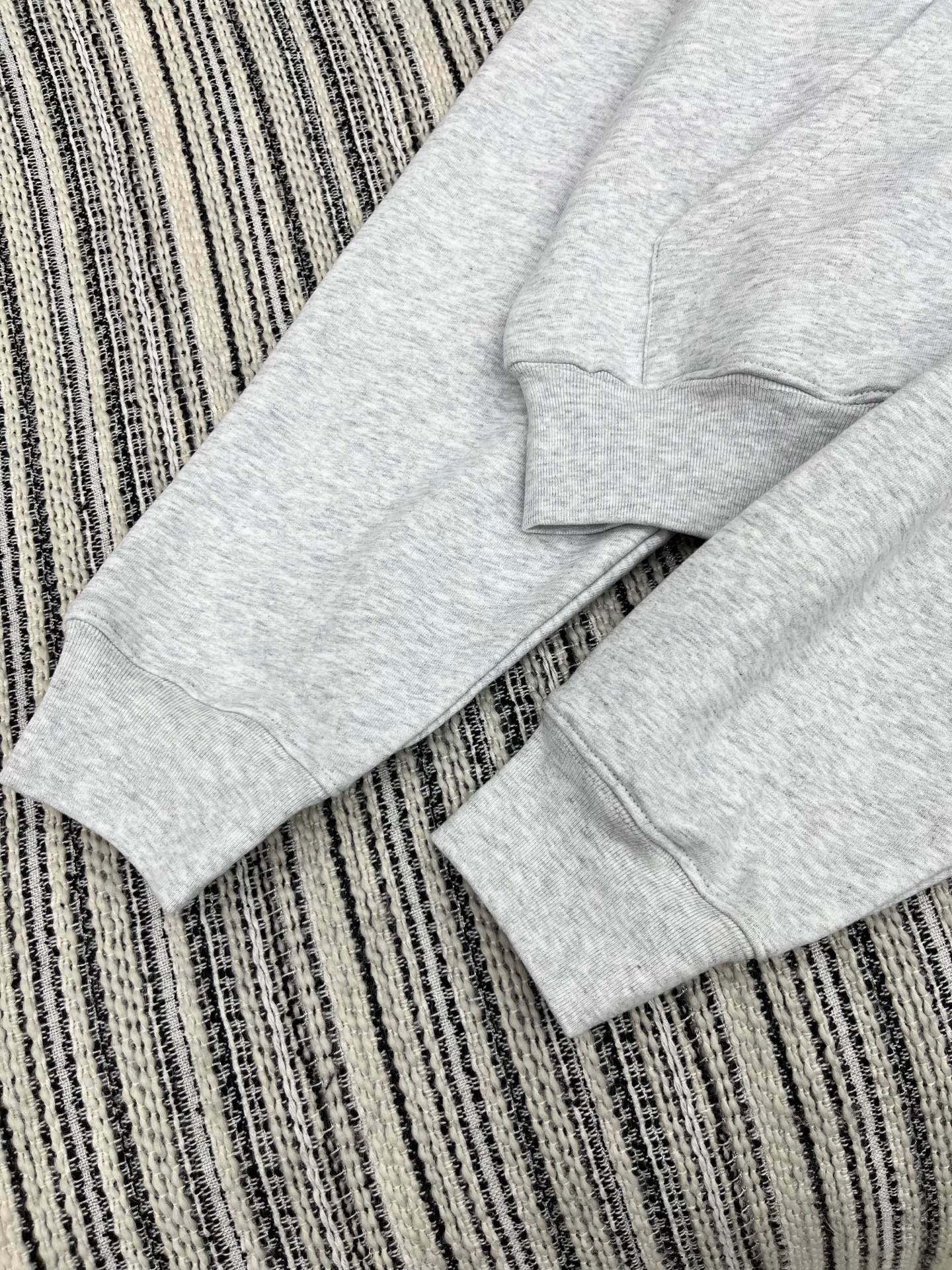 🛒𝐍𝐄𝐖 · 𝟐𝟎𝟐5/爆款现货【原版定制】Alex*｜25秋冬新品套装高端定制棉质螺纹带帽加绒卫衣外套