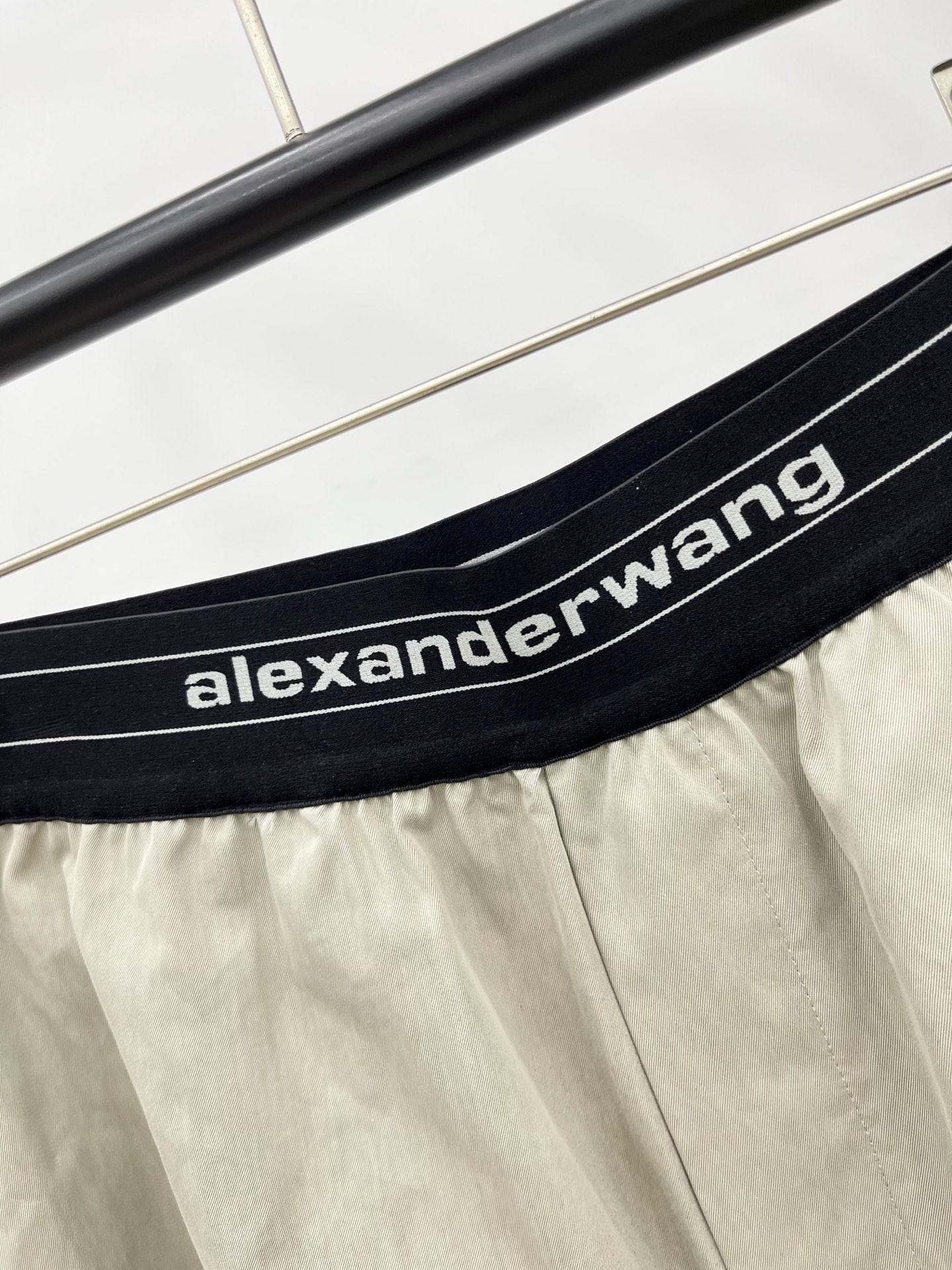 🛒𝐍𝐄𝐖 · 𝟐𝟎𝟐5/爆款现货原单品质 Alex*｜25新款工装式休闲裤颜色百搭高级 定制字母腰带尽显