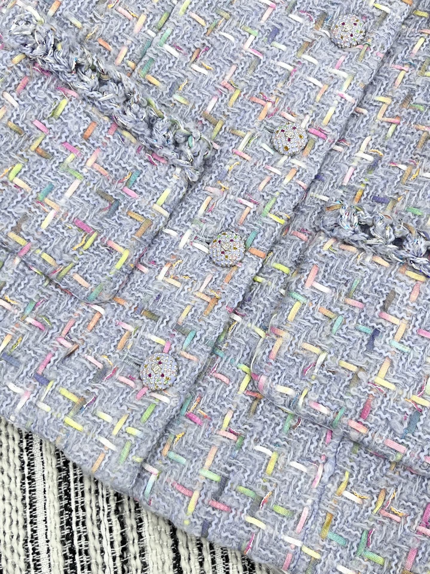 🛒𝐍𝐄𝐖 · 𝟐𝟎𝟐5/爆款现货【原版定制】Chane*｜2025新品四口袋粗花呢圆领外套定制YB进口材