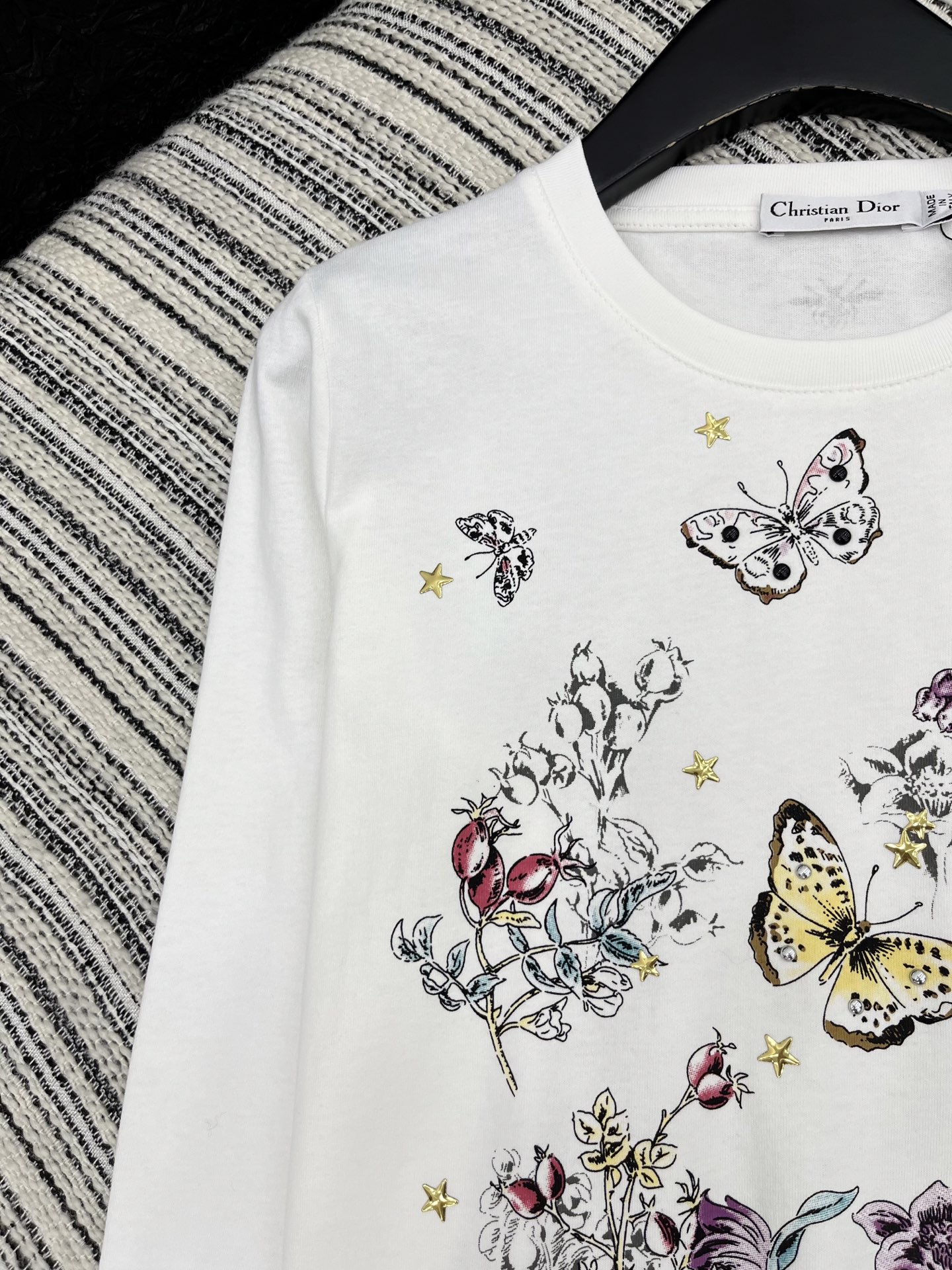 🛒𝐍𝐄𝐖 · 𝟐𝟎𝟐5/爆款现货原单品质 Dio*｜2025新款长袖T宽松慵懒版型 随性感拉满云感舒适 