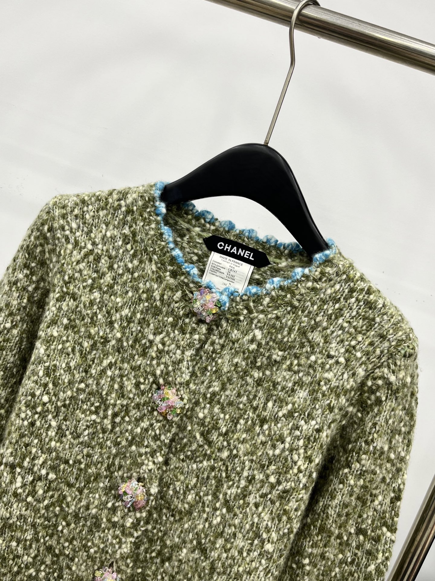 🛒𝐍𝐄𝐖 · 𝟐𝟎𝟐5/爆款现货原单品质 Chan*｜25中古系列重工手工大钻扣圆领外套独家订制纱线 ，