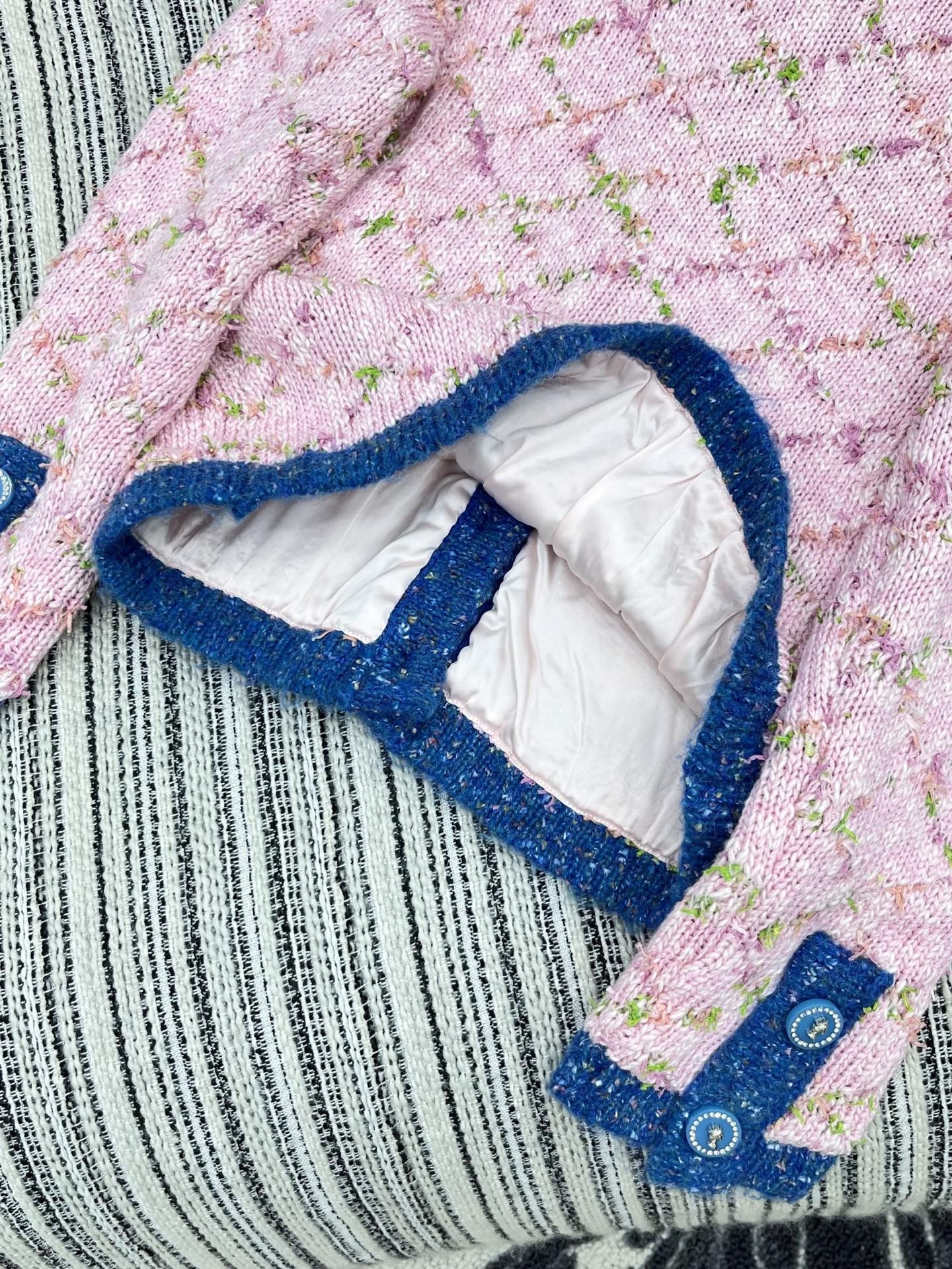 🛒𝐍𝐄𝐖 · 𝟐𝟎𝟐5/爆款现货原单品质 Chan*｜25中古系列重工撞色圆领外套【复合内衬】独家订制小