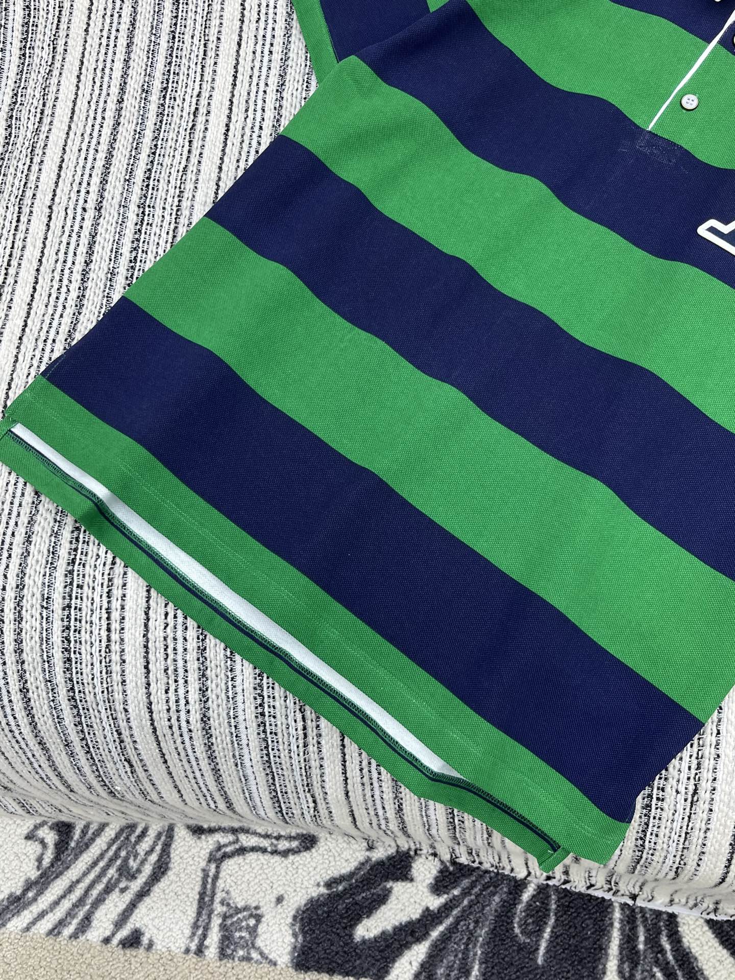 🛒𝐍𝐄𝐖 · 𝟐𝟎𝟐5/爆款现货【原版定制】 LV｜2025翻领撞色polo翻领贴布绣T恤激光刺绣撞色翻