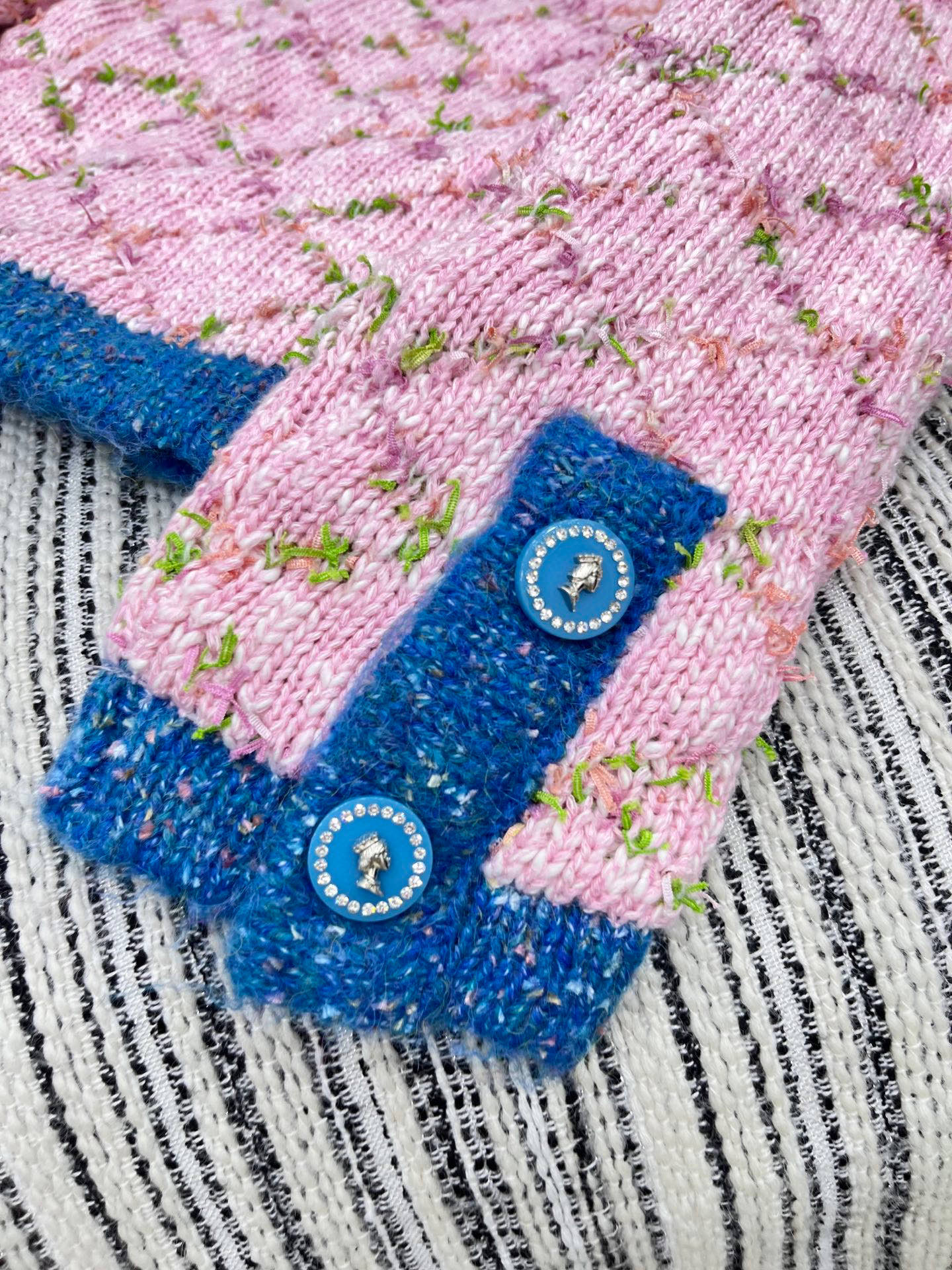 🛒𝐍𝐄𝐖 · 𝟐𝟎𝟐5/爆款现货原单品质 Chan*｜25中古系列重工撞色圆领外套【复合内衬】独家订制小