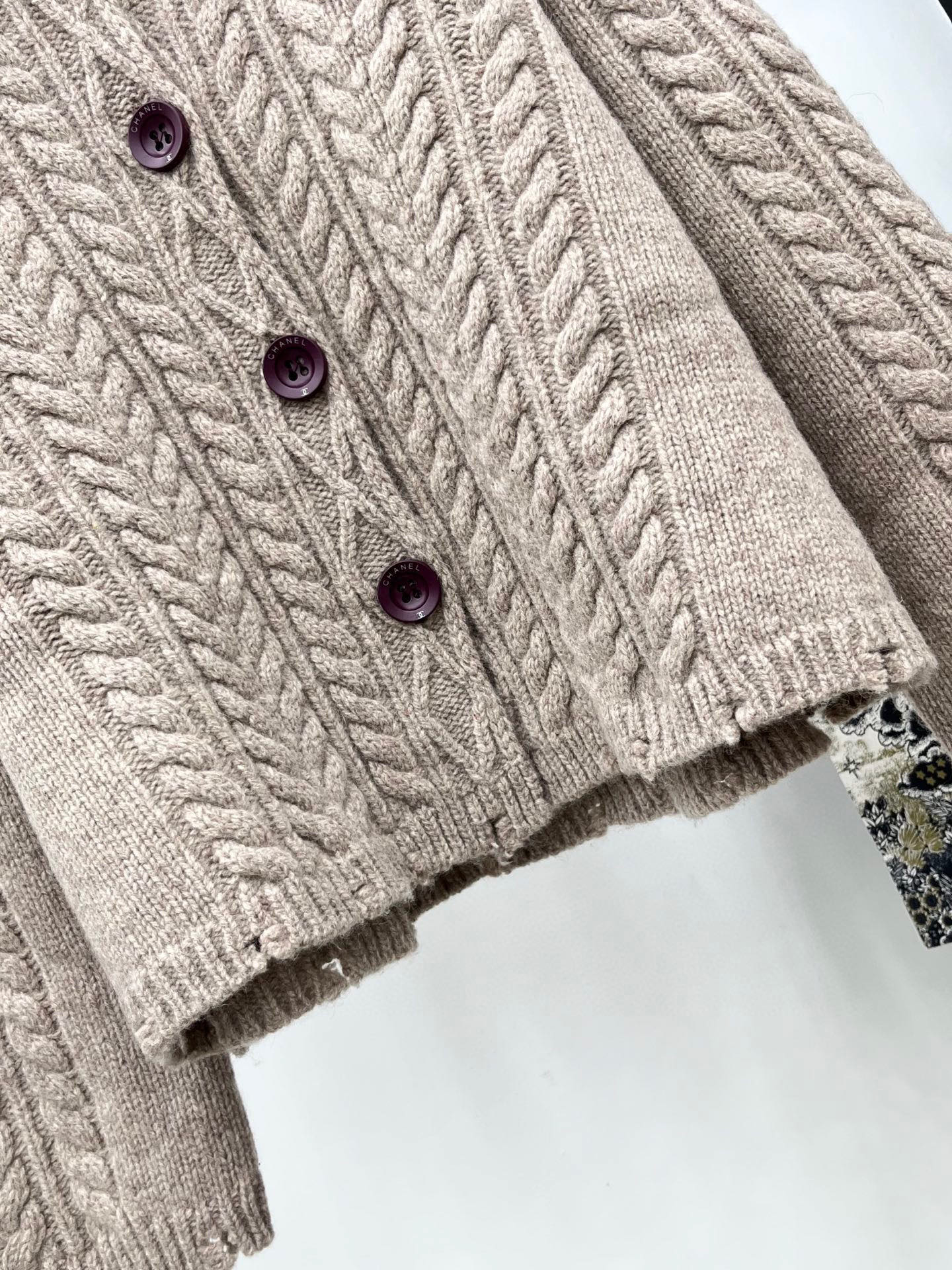 🛒𝐍𝐄𝐖 · 𝟐𝟎𝟐5/爆款现货原单品质 Chan*｜25中古系列重工撞色圆领外套【复合内衬】独家订制小