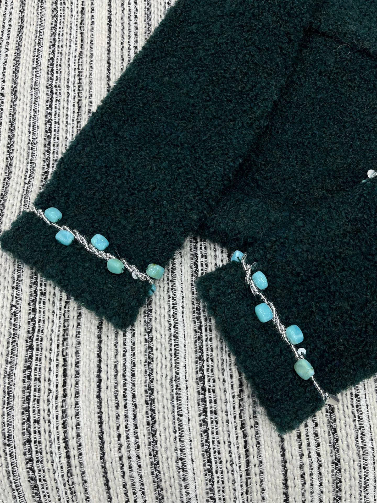 🛒𝐍𝐄𝐖 · 𝟐𝟎𝟐5/爆款现货原单品质 Chan*｜25中古系列重工撞色宝石装饰圆领外套独家订制小香风