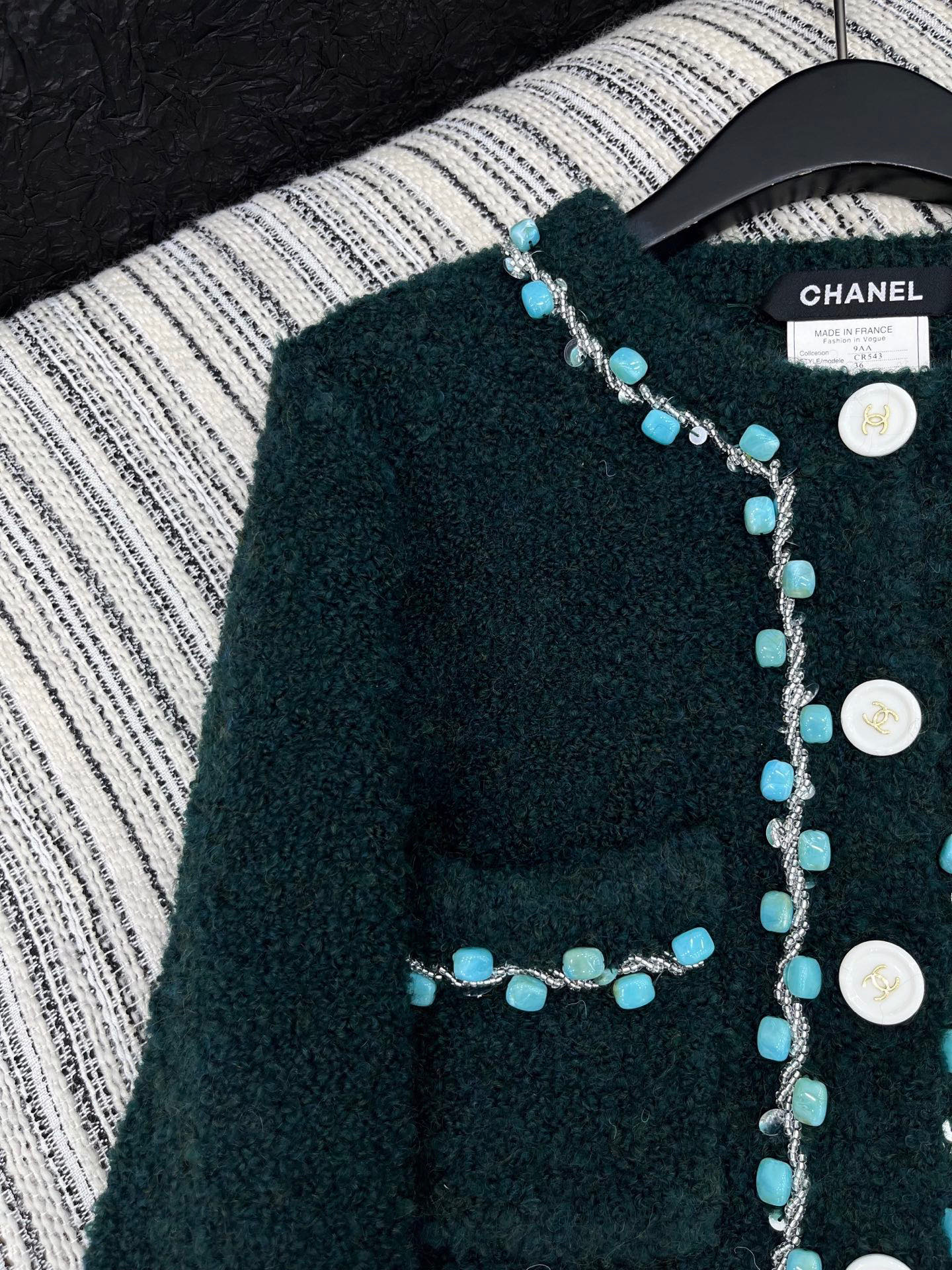 🛒𝐍𝐄𝐖 · 𝟐𝟎𝟐5/爆款现货原单品质 Chan*｜25中古系列重工撞色宝石装饰圆领外套独家订制小香风