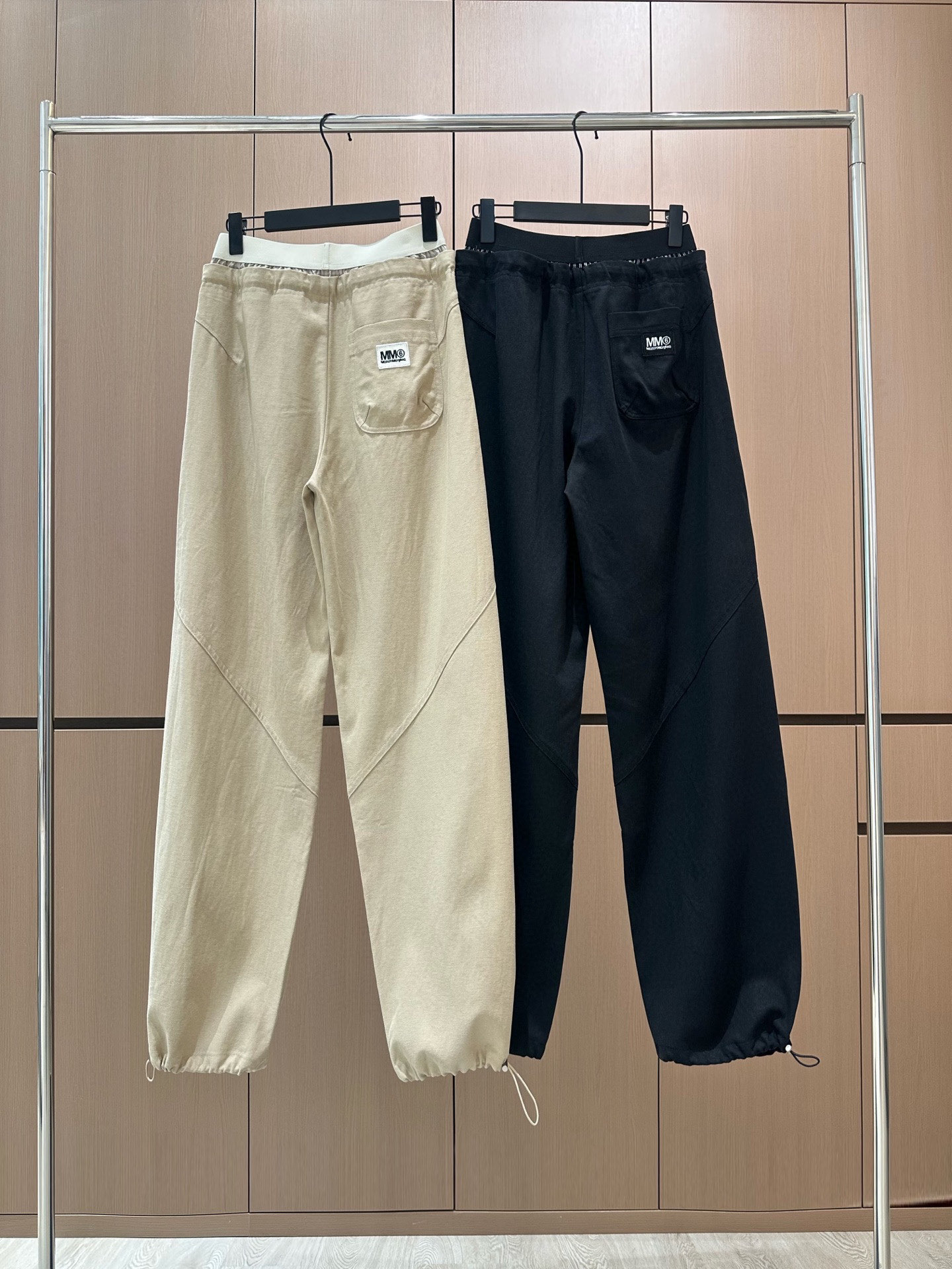 🛒𝐍𝐄𝐖 · 𝟐𝟎𝟐5/爆款现货原单品质 设计师原创｜25新款双腰头工装式休闲裤颜色百搭高级 定制腰带尽