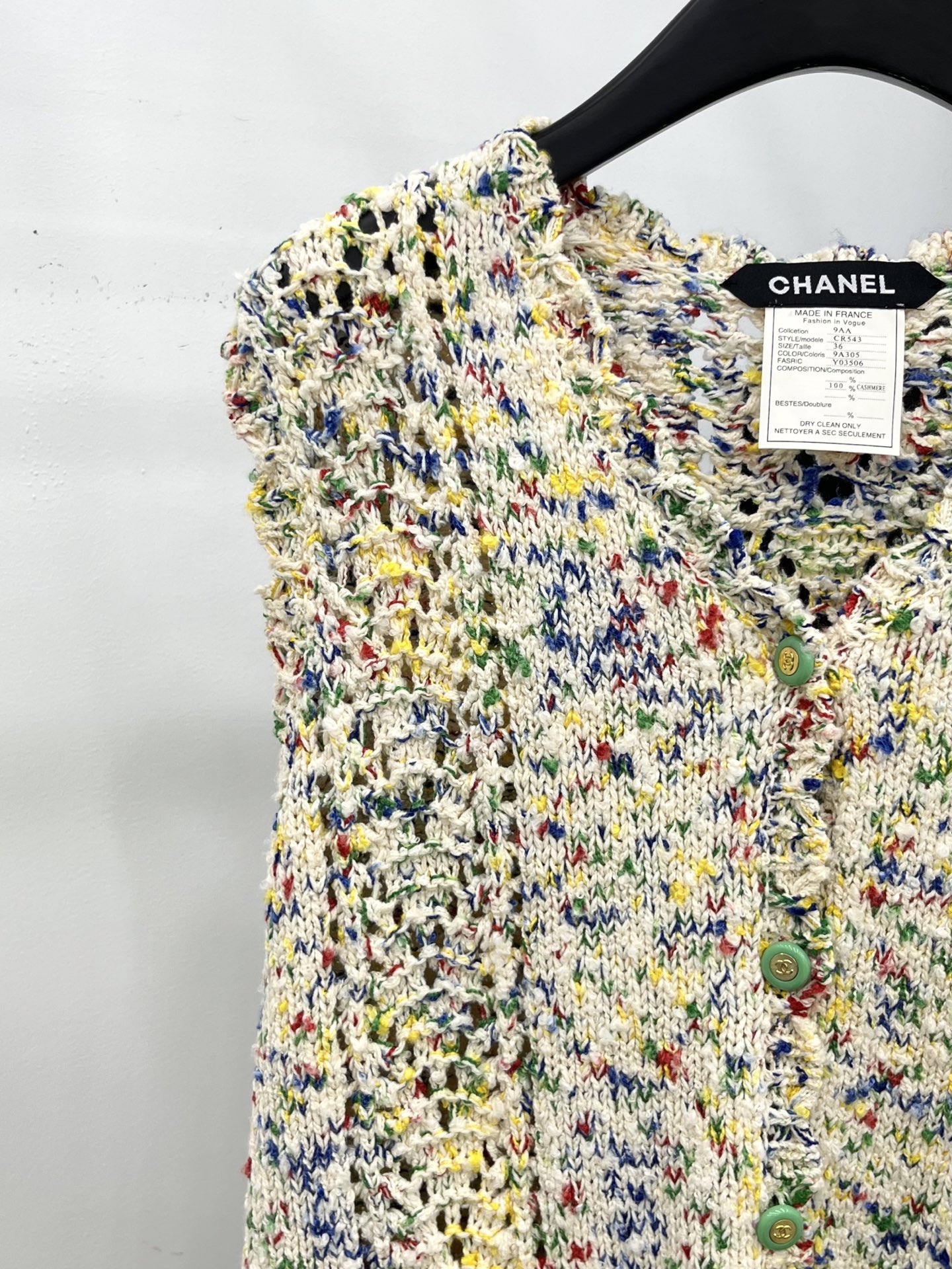 🛒𝐍𝐄𝐖 · 𝟐𝟎𝟐5/爆款现货原单品质 Chan*｜25中古系列重工手工镂空钩花V领背心外套独家订制纱