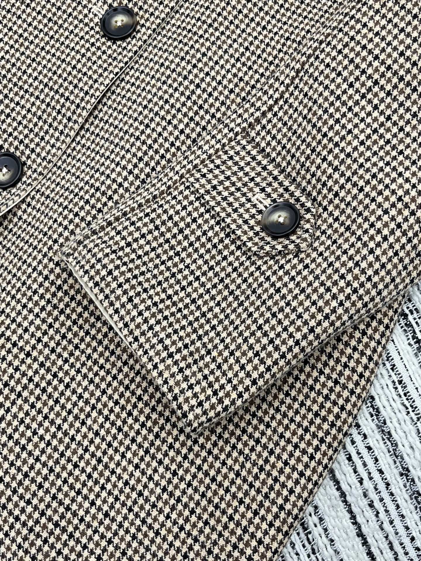 🛒𝐍𝐄𝐖 · 𝟐𝟎𝟐5/爆款现货原单品质 Miu Mi*｜2025秋冬新品千鸟格羊毛🦙长款大衣外套【双面