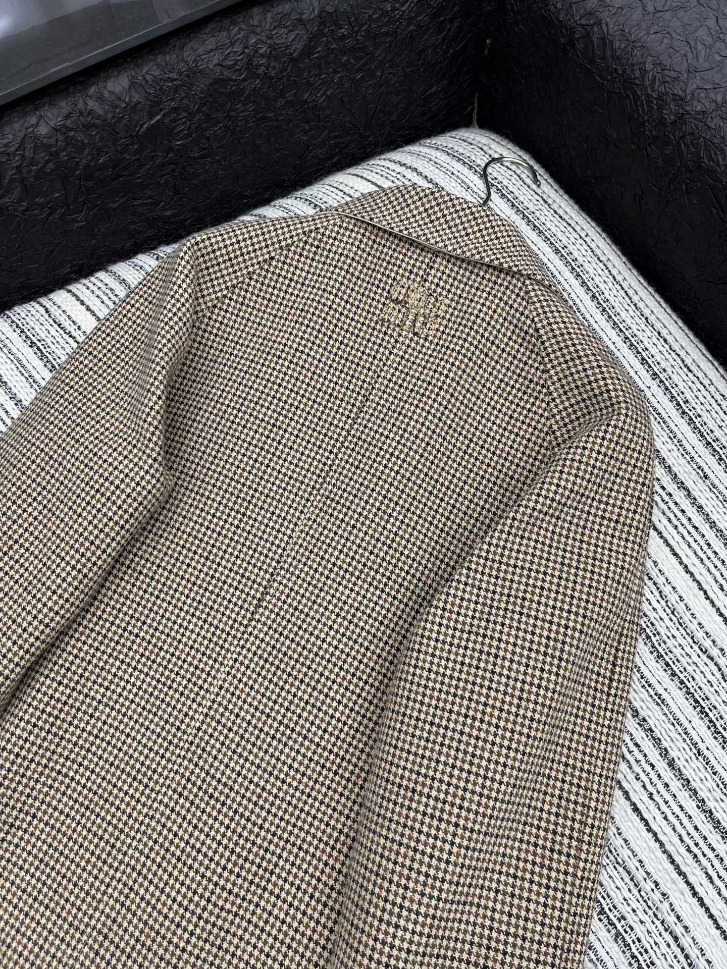 🛒𝐍𝐄𝐖 · 𝟐𝟎𝟐5/爆款现货原单品质 Miu Mi*｜2025秋冬新品千鸟格羊毛🦙长款大衣外套【双面