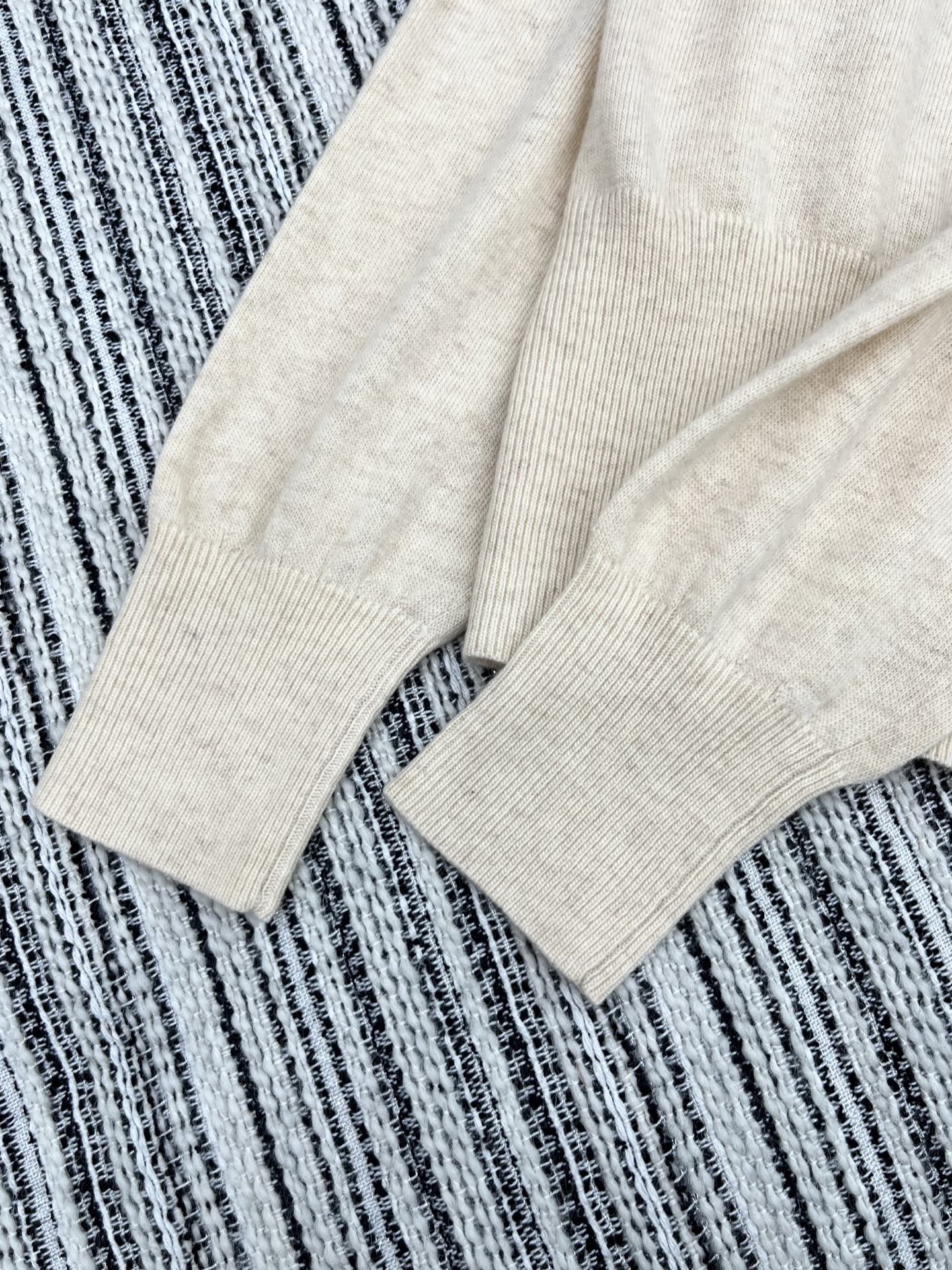 🛒𝐍𝐄𝐖 · 𝟐𝟎𝟐5/爆款现货原单品质 LP｜25女士老钱风羊绒长袖高领针织衫 🍂彰显品牌对日常优雅的