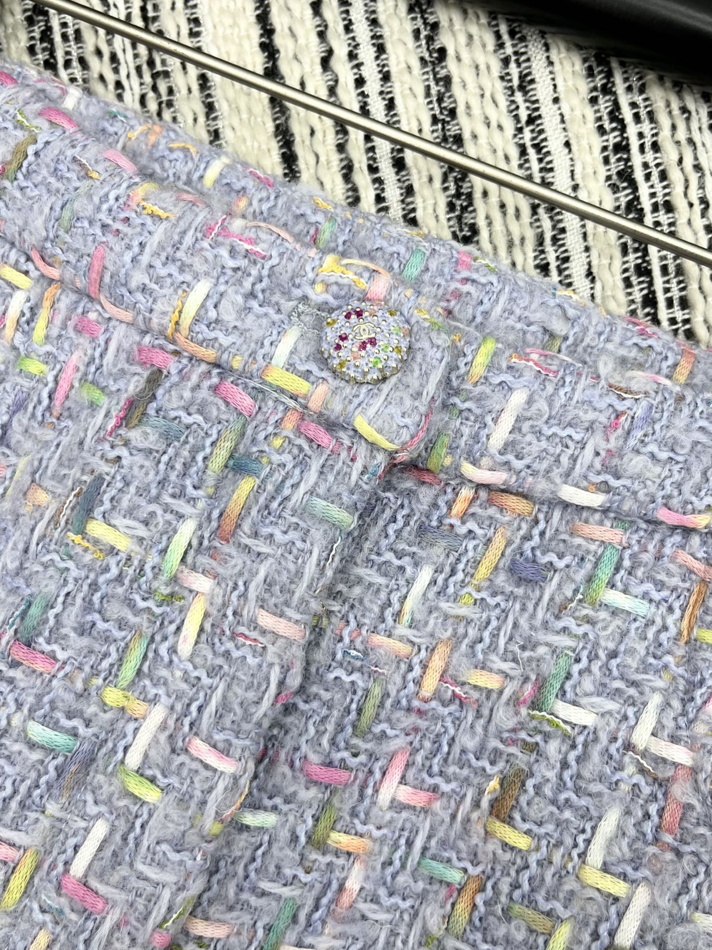 🛒𝐍𝐄𝐖 · 𝟐𝟎𝟐5/爆款现货【原版定制】Chane*｜2025新品粗花呢流苏边装饰半裙定制YB进口材