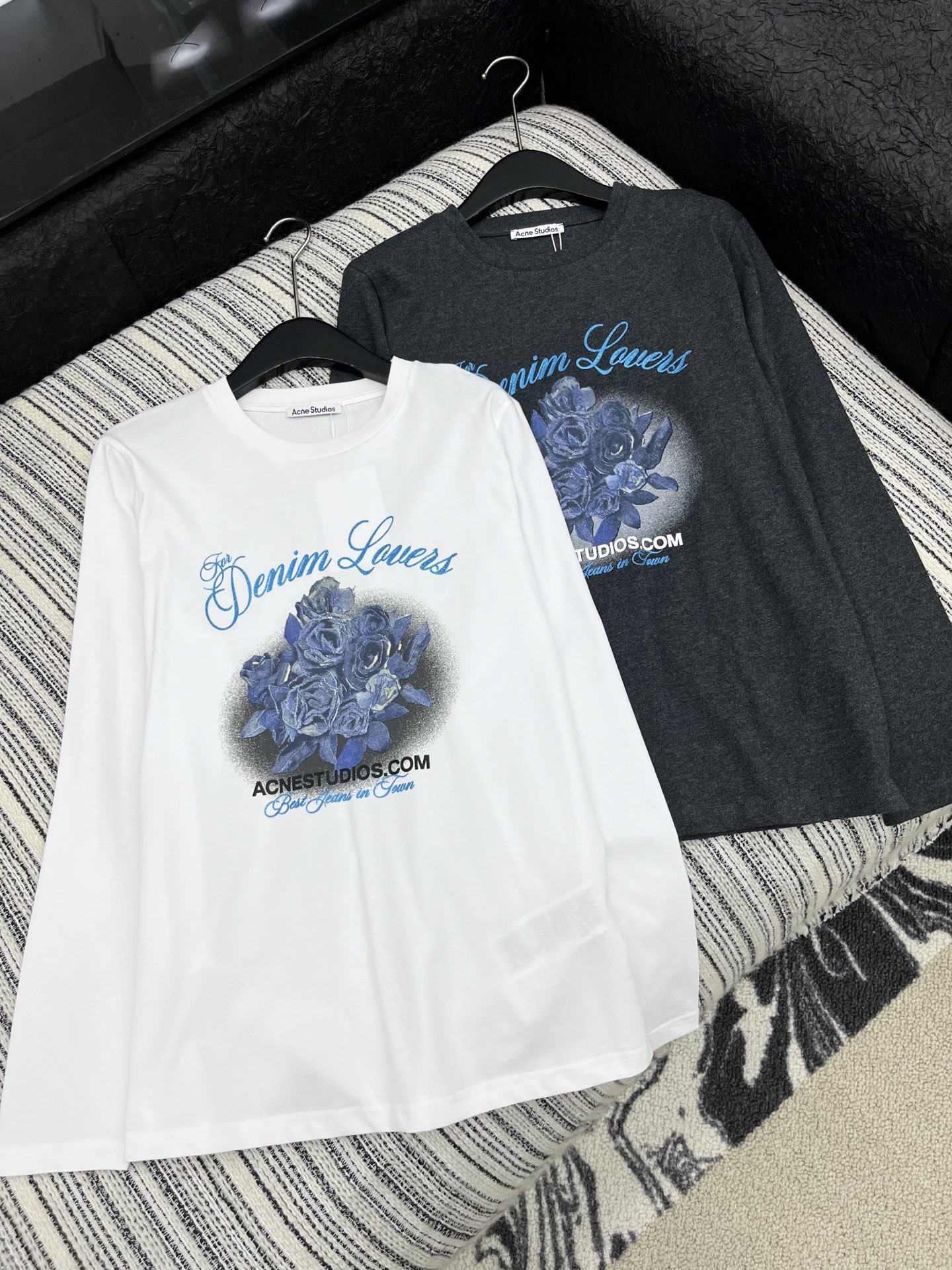 🛒𝐍𝐄𝐖 · 𝟐𝟎𝟐5/爆款现货【原版定制】Acne Stu *｜精致重工印花长袖T恤高订面料 亲肤透气