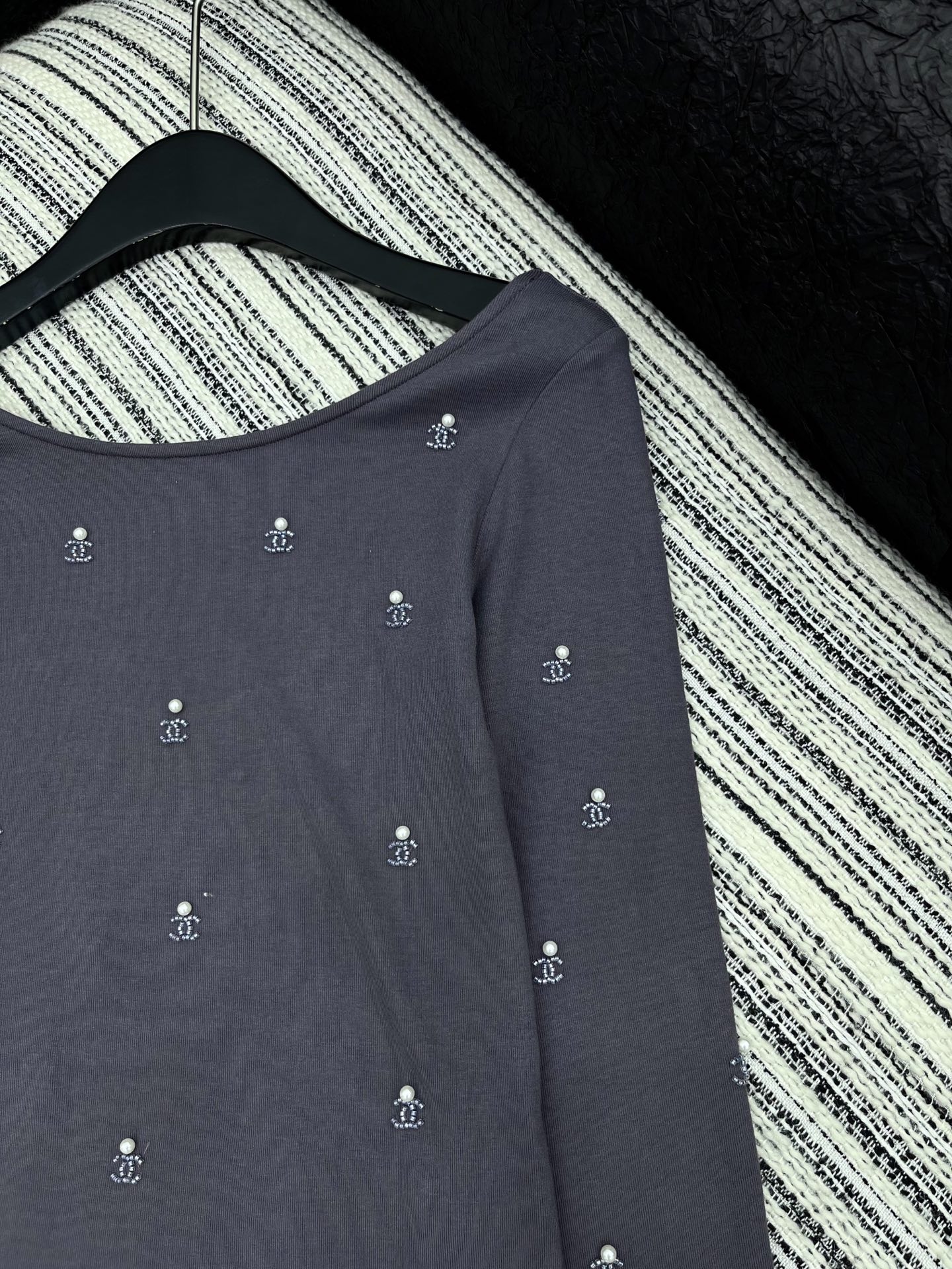 🛒𝐍𝐄𝐖 · 𝟐𝟎𝟐5/爆款现货原单品质 Chan*｜2025新款高弹力打底衫云感舒适系列！上身的触感谁