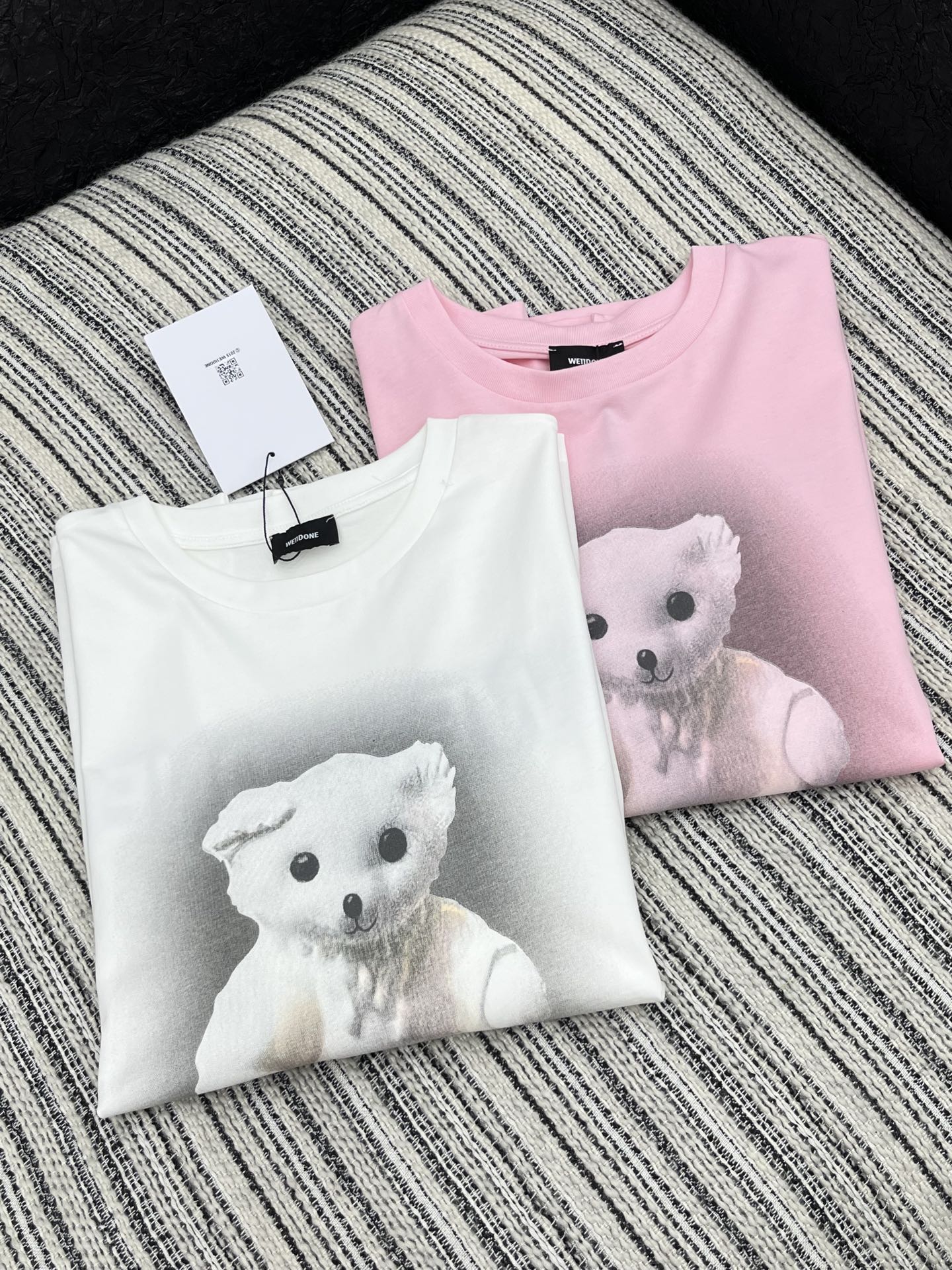 🛒𝐍𝐄𝐖 · 𝟐𝟎𝟐5/爆款现货原单品质 Well Don *｜精致重工印花长袖T恤高订面料 亲肤透气舒