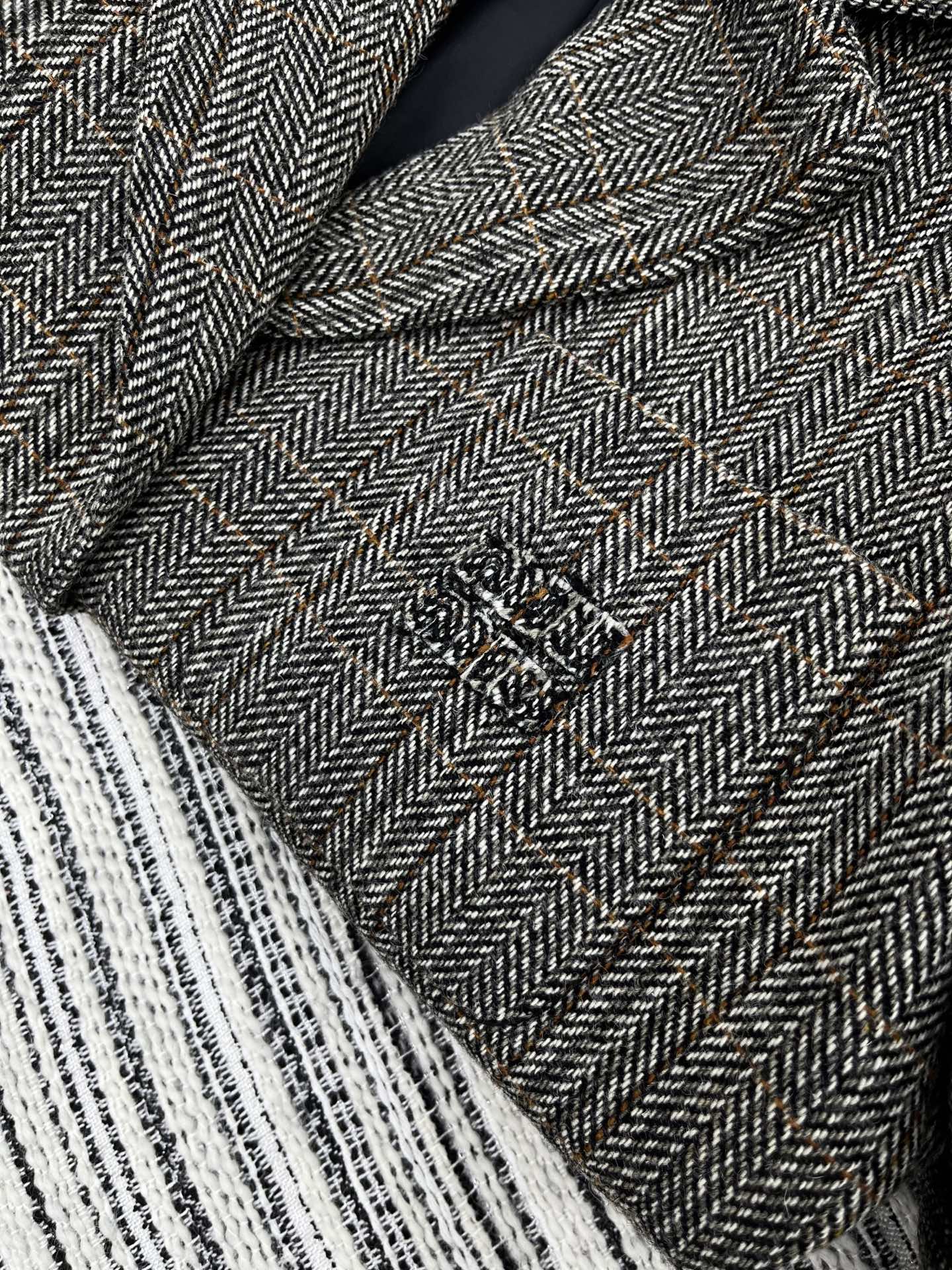 🛒𝐍𝐄𝐖 · 𝟐𝟎𝟐5/爆款现货原单品质 Miu Mi*｜25新款羊毛西装外套爆单系列款 气质女神必入常