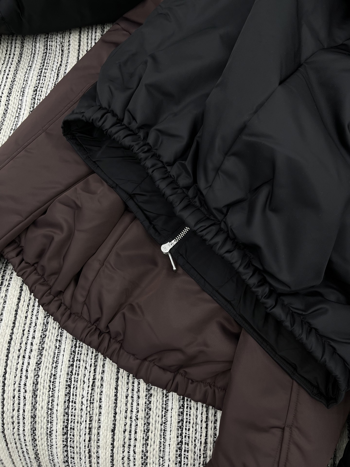 🛒𝐍𝐄𝐖 · 𝟐𝟎𝟐5/爆款现货原单品质 Prad*｜2025新品再生尼龙棉服夹克外套定制YB进口环保再