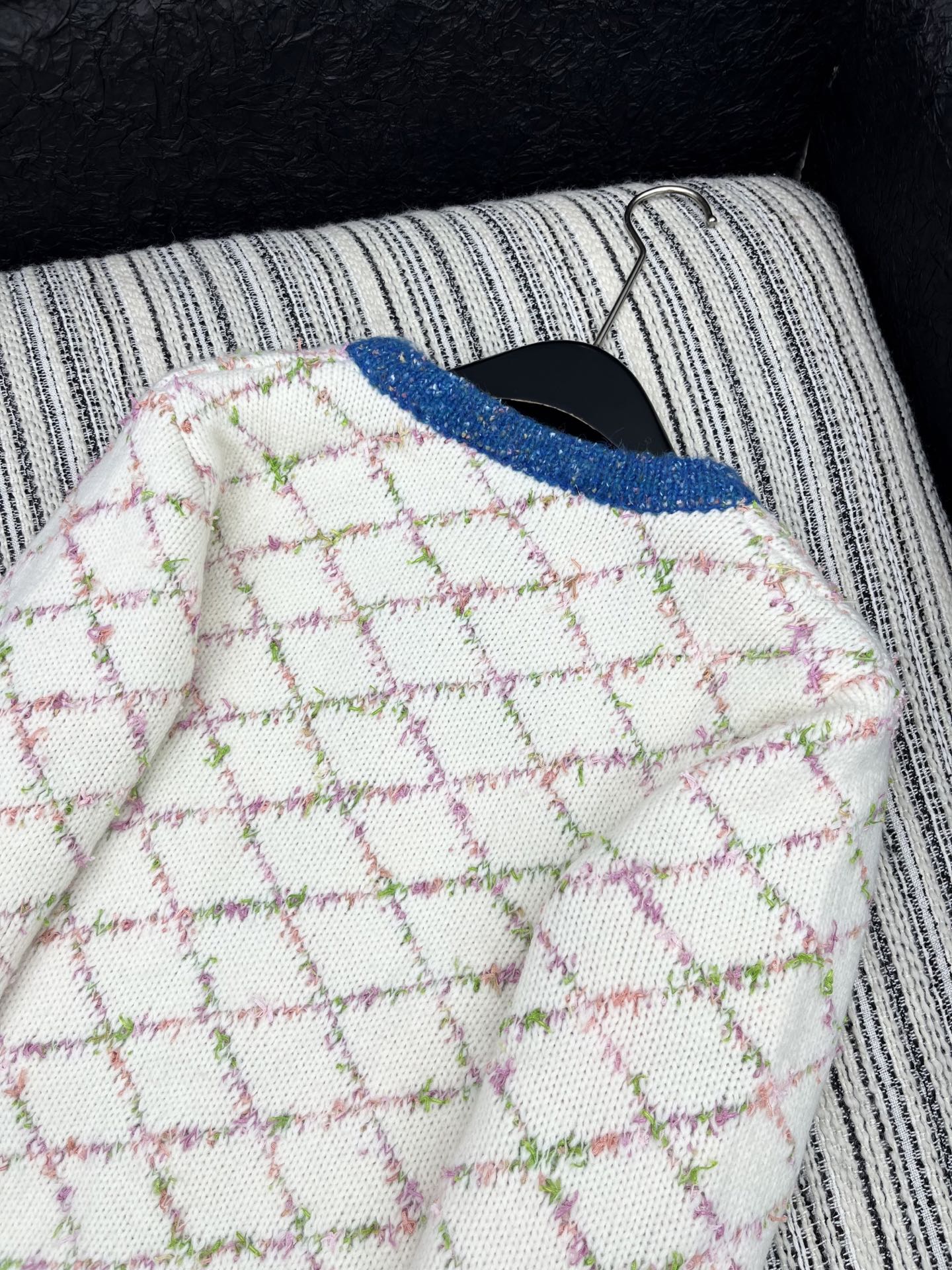 🛒𝐍𝐄𝐖 · 𝟐𝟎𝟐5/爆款现货原单品质 Chan*｜25中古系列重工撞色圆领外套【复合内衬】独家订制小