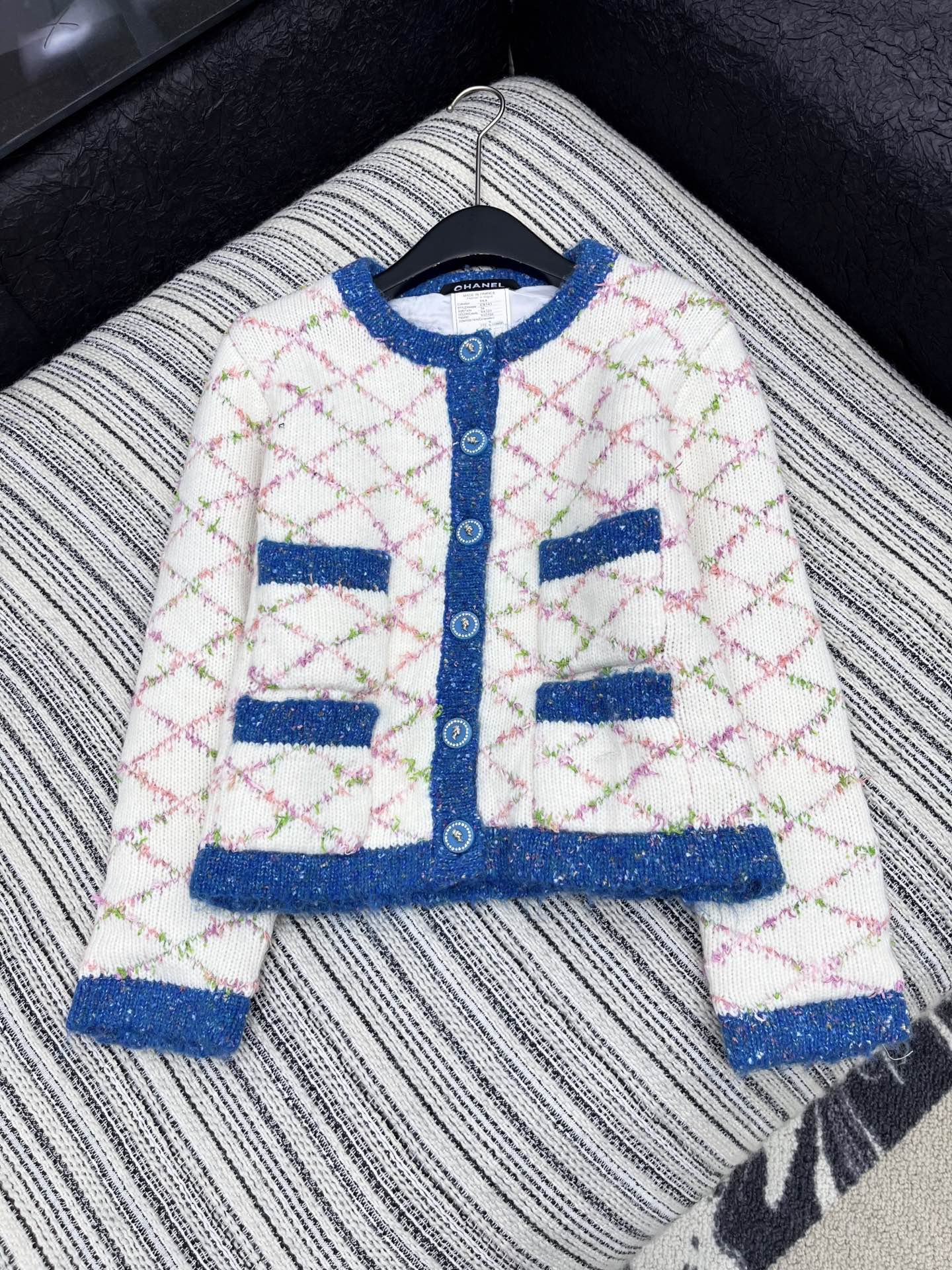 🛒𝐍𝐄𝐖 · 𝟐𝟎𝟐5/爆款现货原单品质 Chan*｜25中古系列重工撞色圆领外套【复合内衬】独家订制小