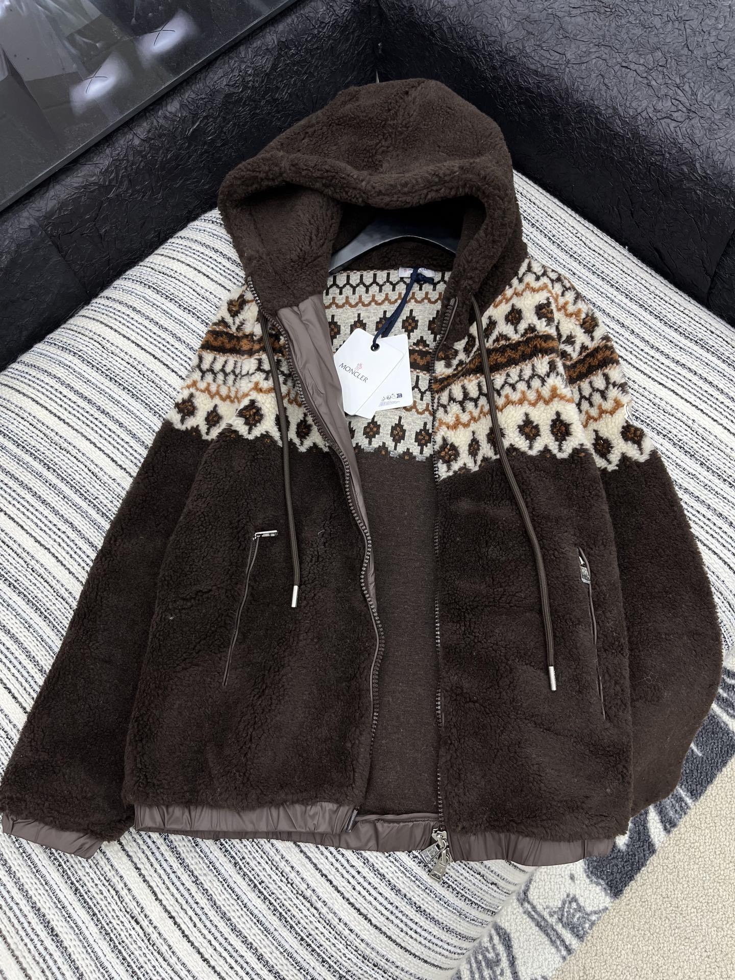 🛒𝐍𝐄𝐖 · 𝟐𝟎𝟐5/爆款现货原单品质 Mon*|25新款羊羔毛带帽拉链外套爆单款 气质女神必入 订制