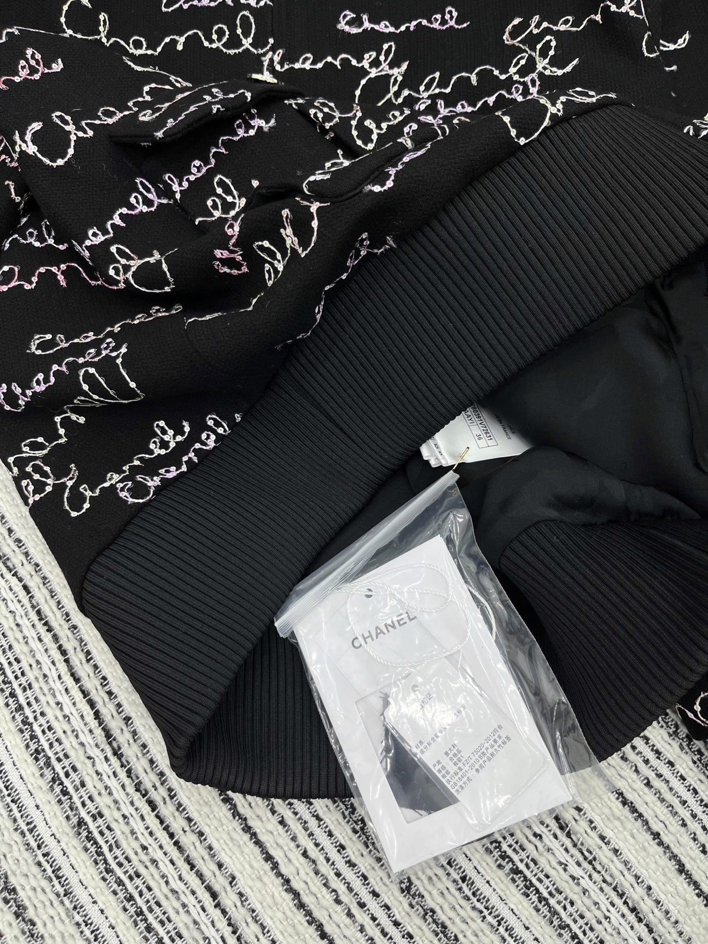 🛒𝐍𝐄𝐖 · 𝟐𝟎𝟐5/爆款原单品质 Chane* ｜2025新品手工坊系列珠片盘花刺绣外套 系列款定制