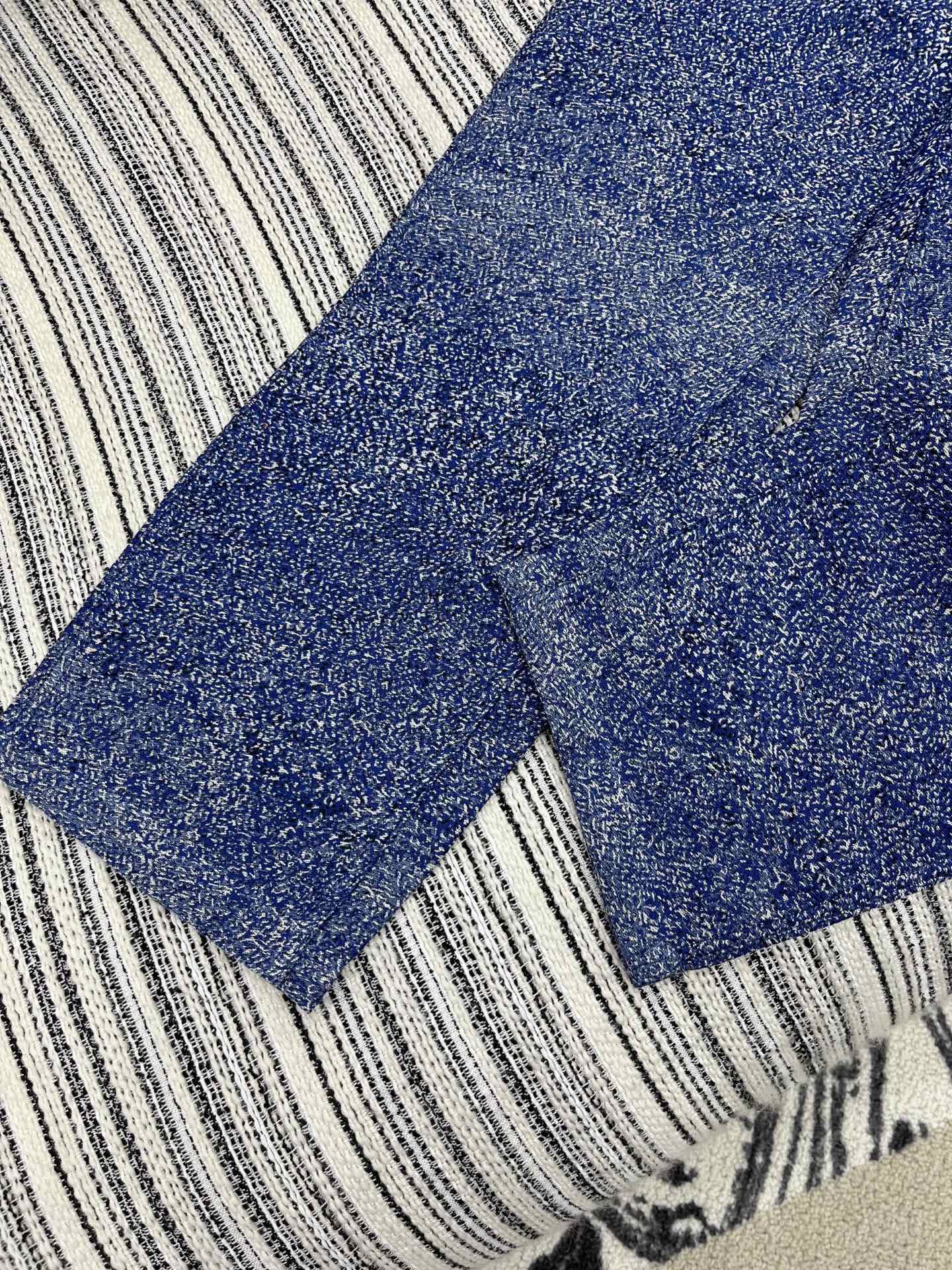 🛒𝐍𝐄𝐖 · 𝟐𝟎𝟐5/爆款现货【原版定制】 Dio*｜2025新款渐变混色工装式牛仔裤利落剪裁勾勒身形