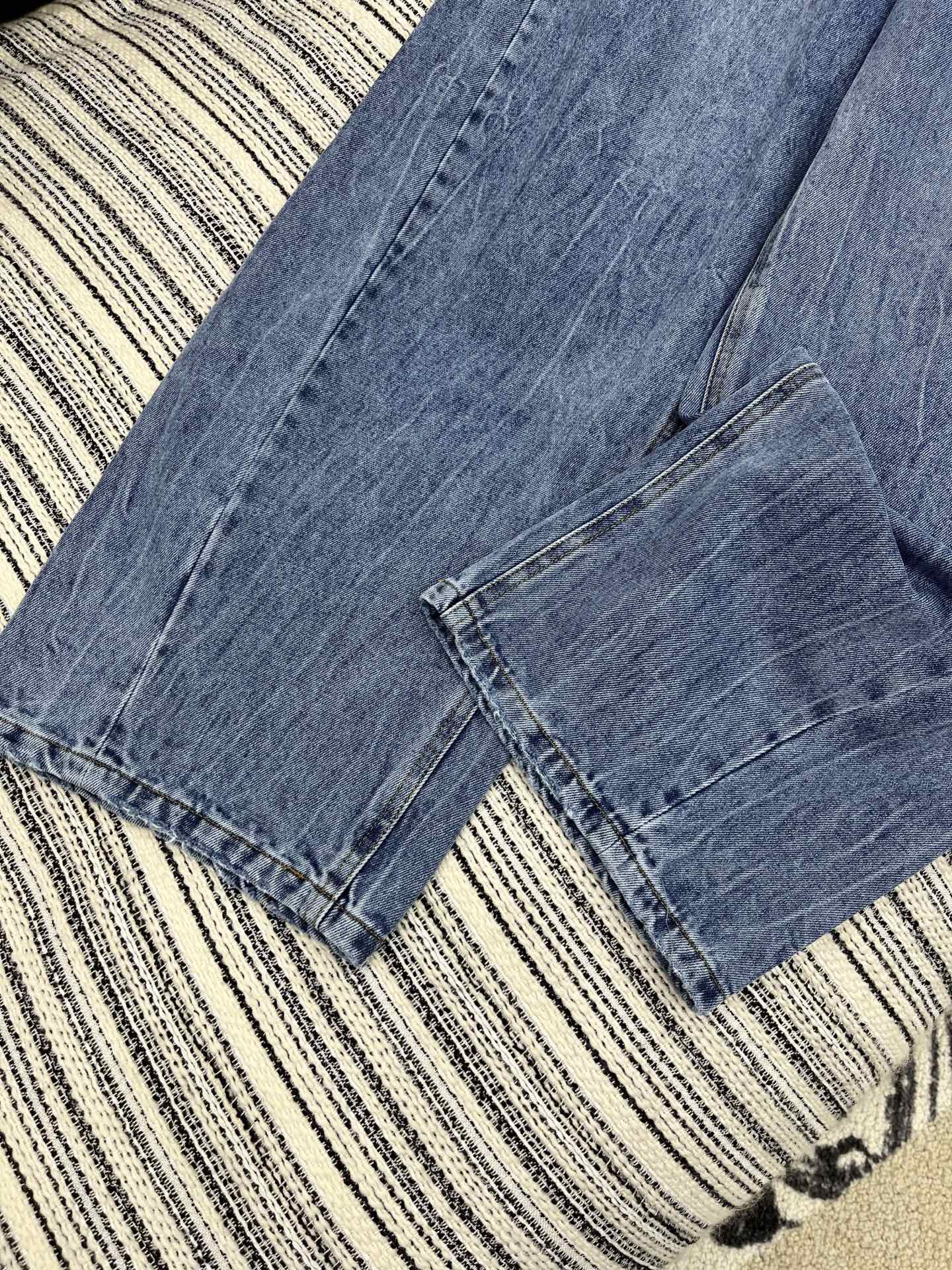 🛒𝐍𝐄𝐖 · 𝟐𝟎𝟐4/爆款现货【原版定制】Alex*｜大王家经典烫钻阔腿牛仔裤潮版奢侈品最新的版型 订