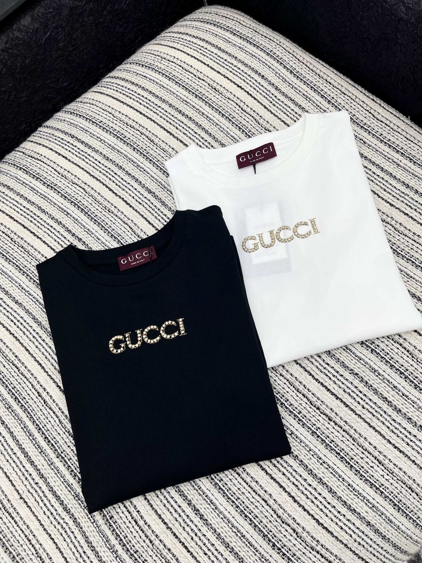 🛒𝐍𝐄𝐖 · 𝟐𝟎𝟐5/爆款现货原单品质 Gucc*｜精致订钻长袖T恤高订面料 亲肤透气舒适标志性字母图