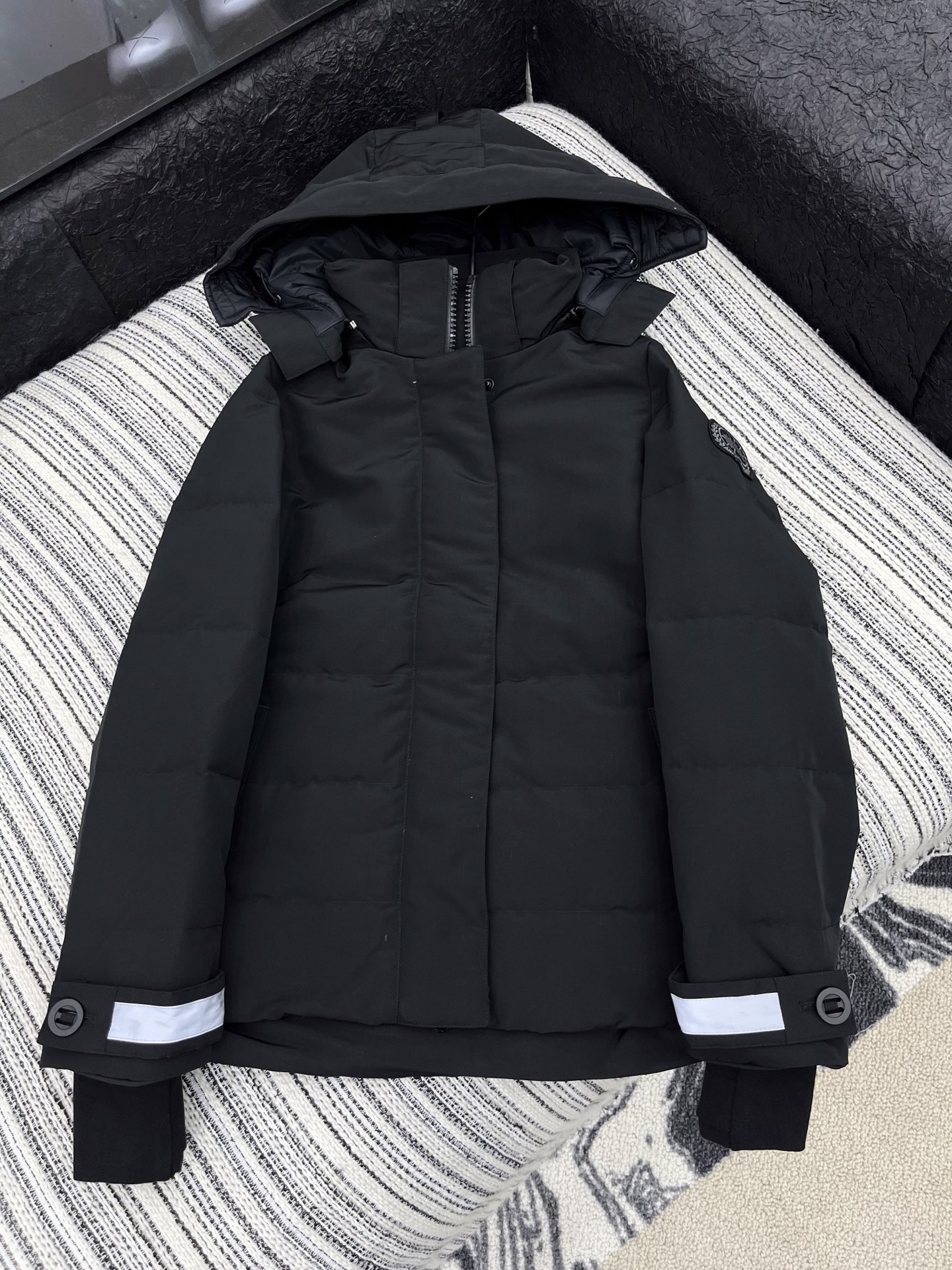 🛒𝐍𝐄𝐖 · 𝟐𝟎𝟐5/爆款现货【原版定制】加拿大*｜2025经典戴帽拉链派克羽绒服外套定制高级面料，经