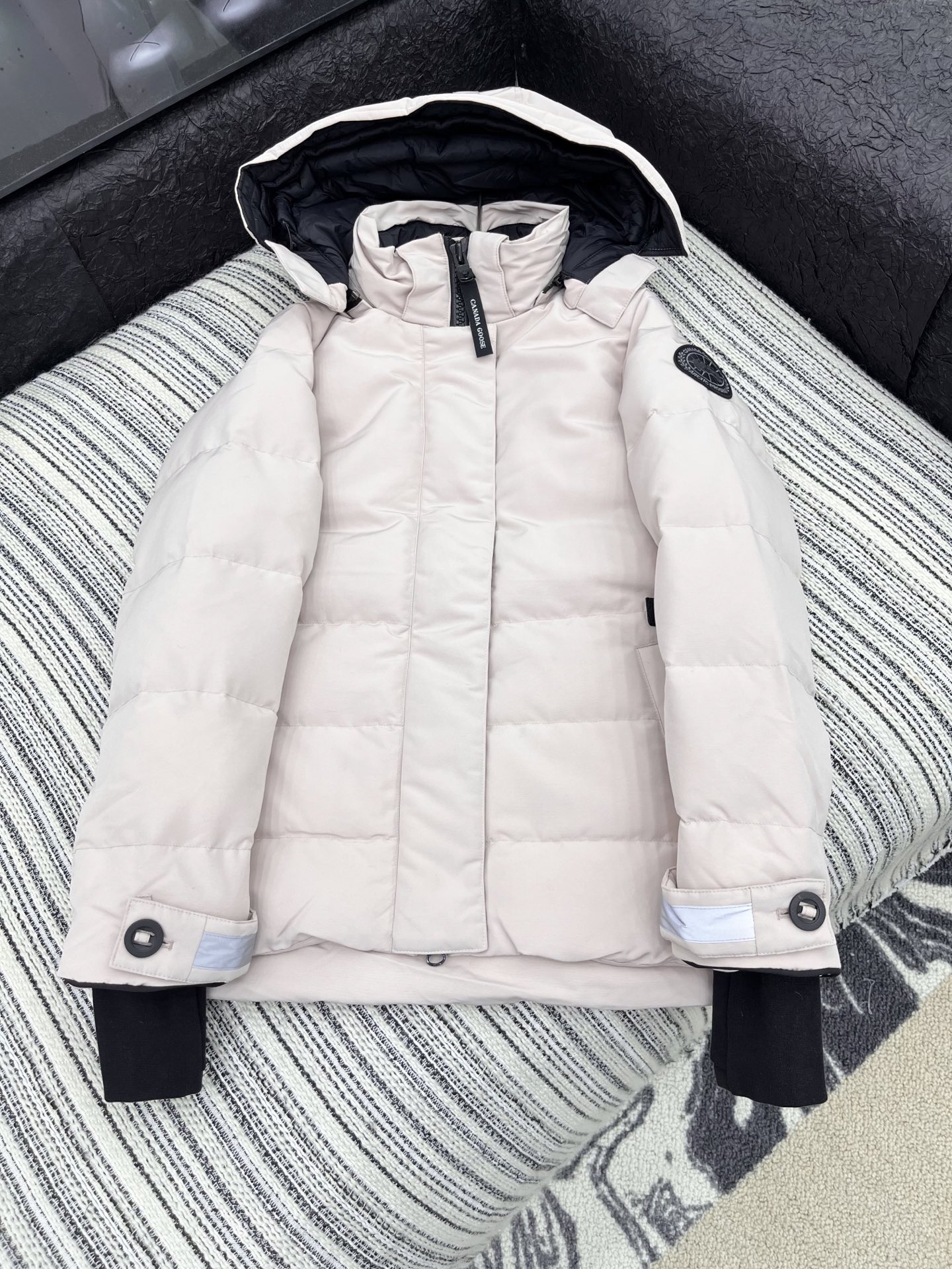 🛒𝐍𝐄𝐖 · 𝟐𝟎𝟐5/爆款现货【原版定制】加拿大*｜2025经典戴帽拉链派克羽绒服外套定制高级面料，经