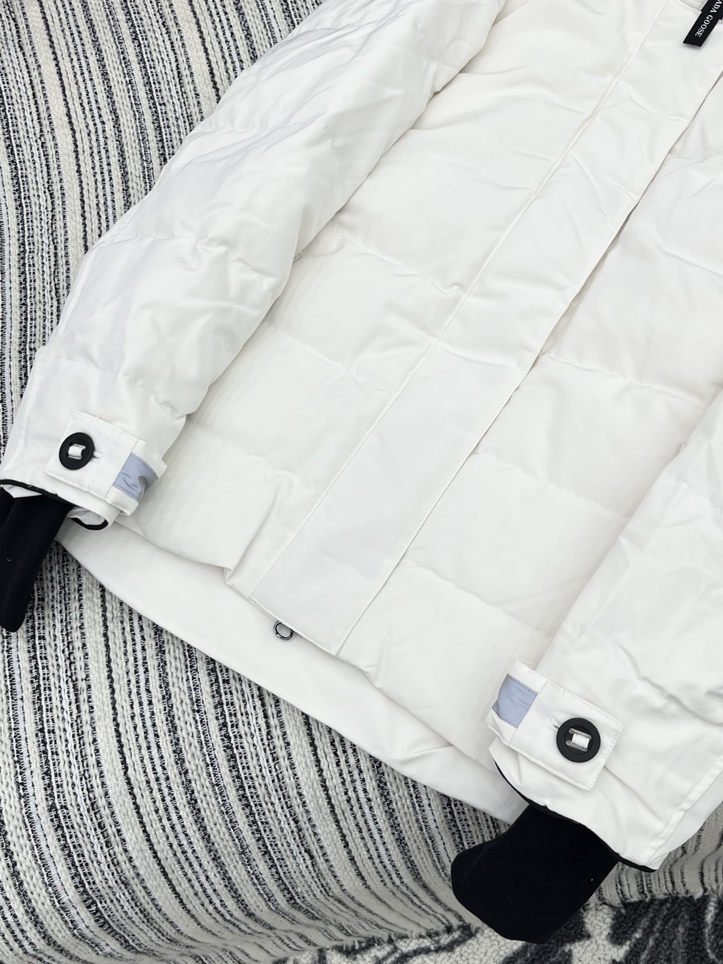 🛒𝐍𝐄𝐖 · 𝟐𝟎𝟐5/爆款现货【原版定制】加拿大*｜2025经典戴帽拉链派克羽绒服外套定制高级面料，经