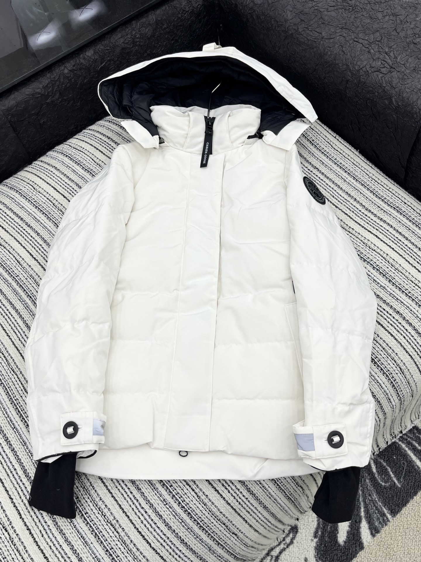 🛒𝐍𝐄𝐖 · 𝟐𝟎𝟐5/爆款现货【原版定制】加拿大*｜2025经典戴帽拉链派克羽绒服外套定制高级面料，经