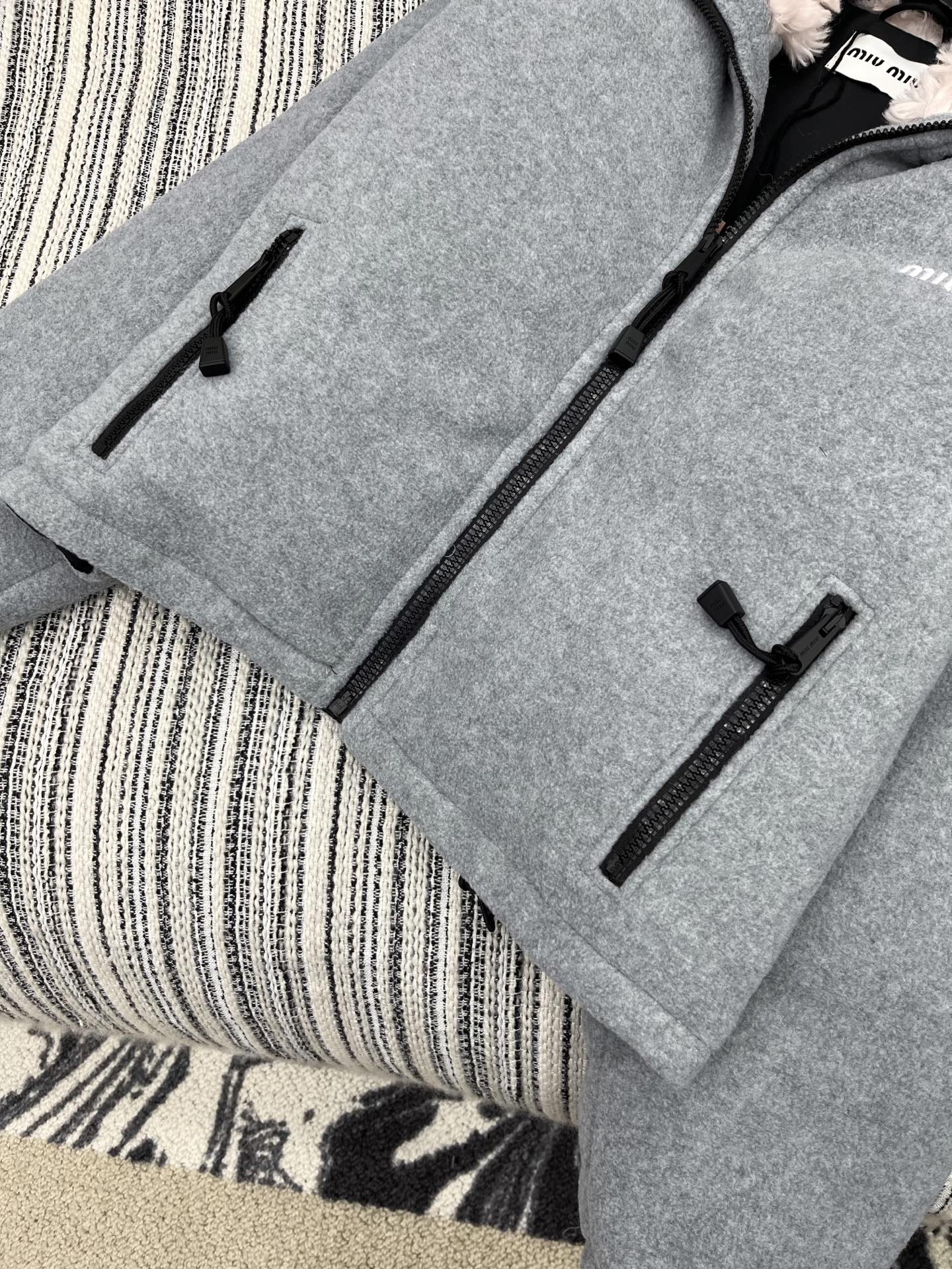 MIU MIU 2025 Women's Fleece Jacket - Warm, Stylish, and Cozy Winter Coat 5 i1761728723772 4377 0 3