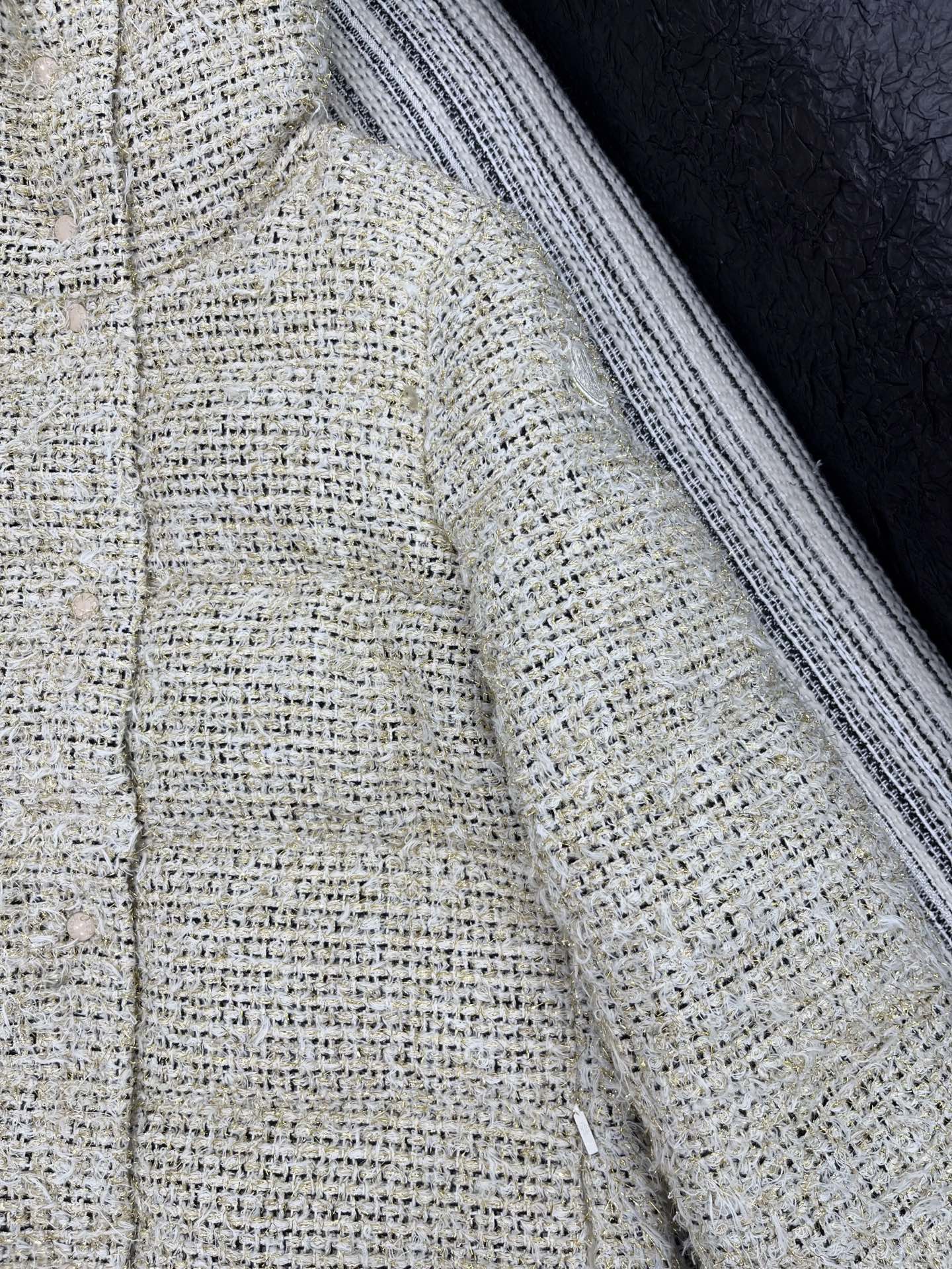 🛒𝐍𝐄𝐖 · 𝟐𝟎𝟐5/爆款现货【原版订制】Mon*｜25秋冬新品粗花呢立领羽绒服外套面包服设计 大工厂