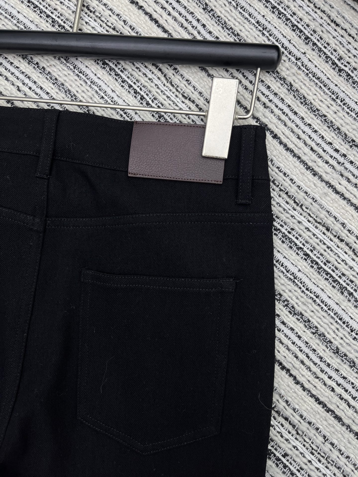 🛒𝐍𝐄𝐖 · 𝟐𝟎𝟐5/爆款现货【原版定制】The Row｜25早秋新款纯色经典牛仔裤暗黑色系，纤腿神器