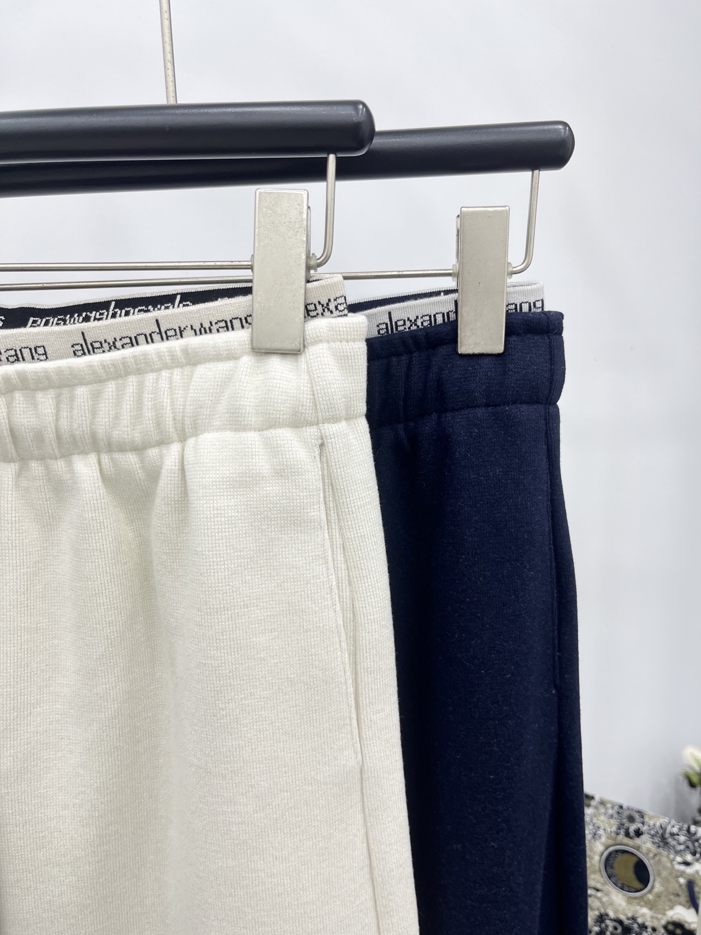 🛒𝐍𝐄𝐖 · 𝟐𝟎𝟐5/爆款现货原单品质 Alex*｜抽绳双腰头松紧腰休闲裤高品质面料质感柔软细腻舒适减