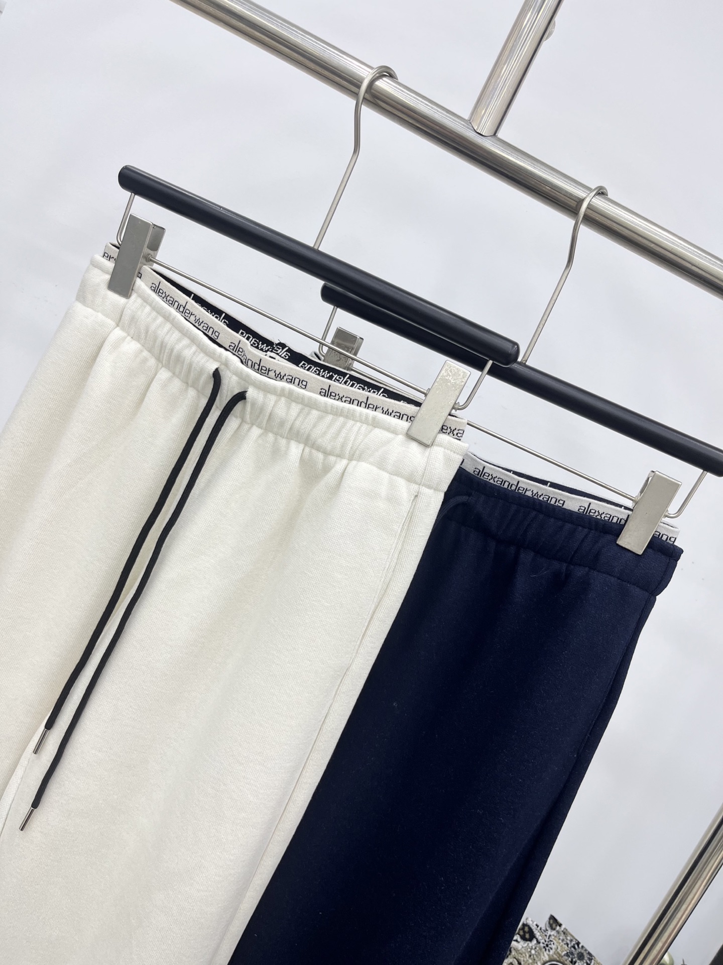 🛒𝐍𝐄𝐖 · 𝟐𝟎𝟐5/爆款现货原单品质 Alex*｜抽绳双腰头松紧腰休闲裤高品质面料质感柔软细腻舒适减