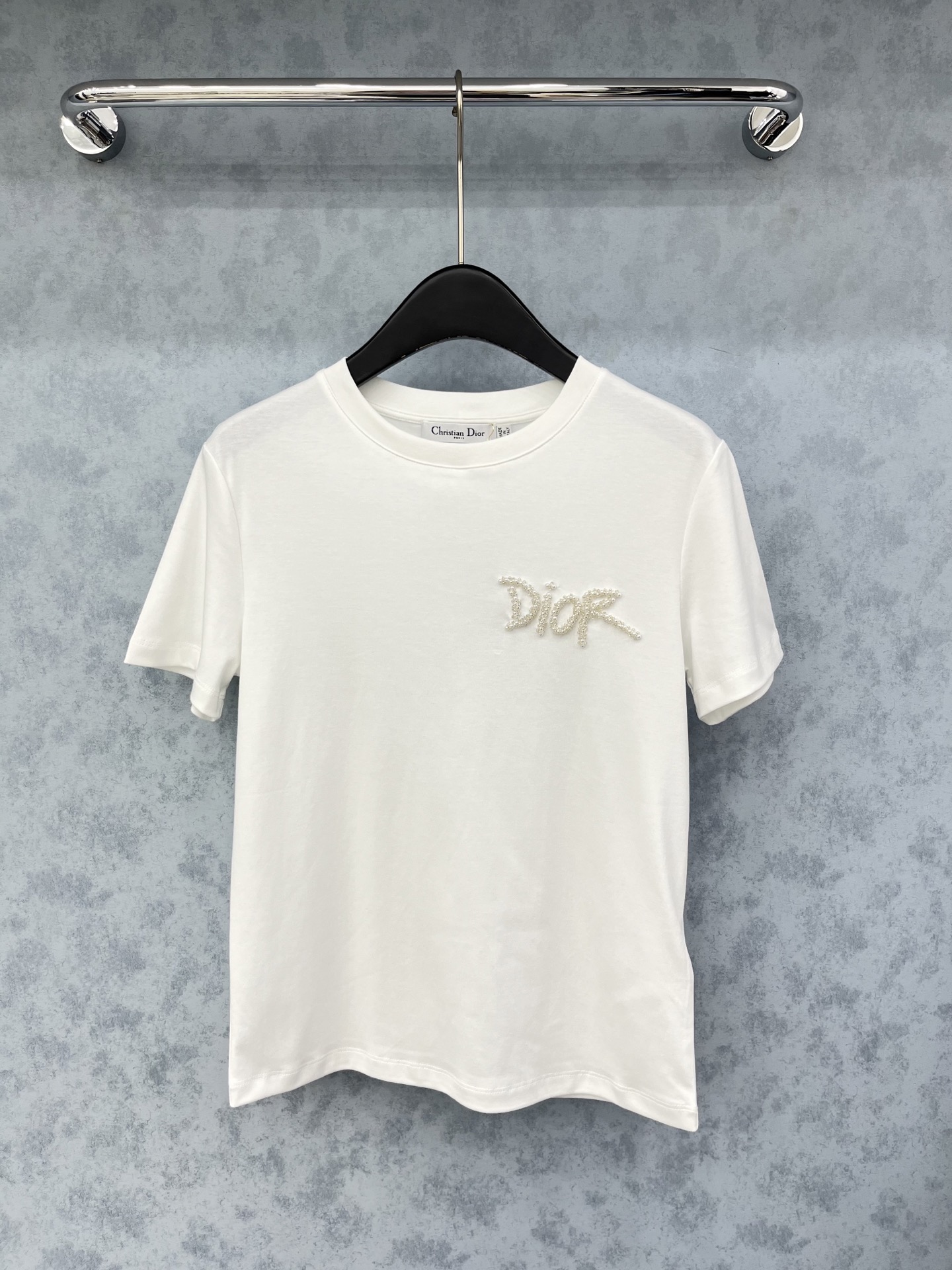 🛒𝐍𝐄𝐖 · 𝟐𝟎𝟐5/爆款现货原单品质 Dio*｜精致订钻短袖T恤高订面料 亲肤透气舒适标志性字母图案