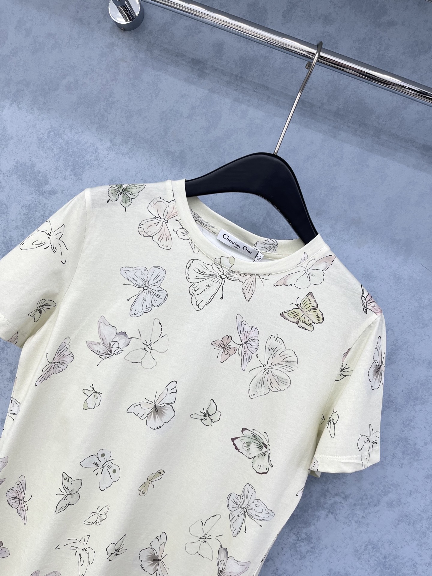 🛒𝐍𝐄𝐖 · 𝟐𝟎𝟐5/爆款现货原单品质 Dio*｜精致满身印花短袖T恤高订面料 亲肤透气舒适标志性字母