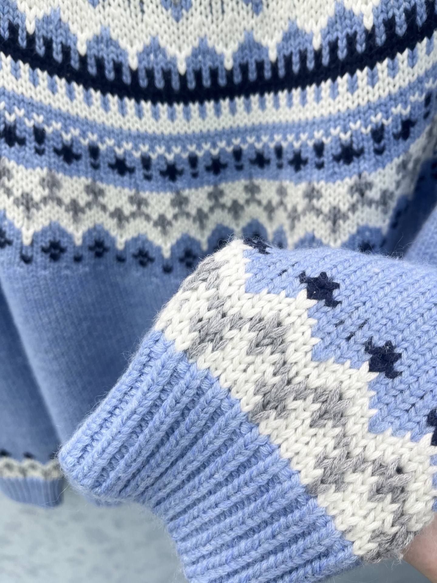 🛒𝐍𝐄𝐖 · 𝟐𝟎𝟐5/爆款现货【原版定制】𝐌𝐢𝐮𝐌𝐢*｜25新款美式羊绒羊毛毛衣 秋意渐浓的氛围感真的