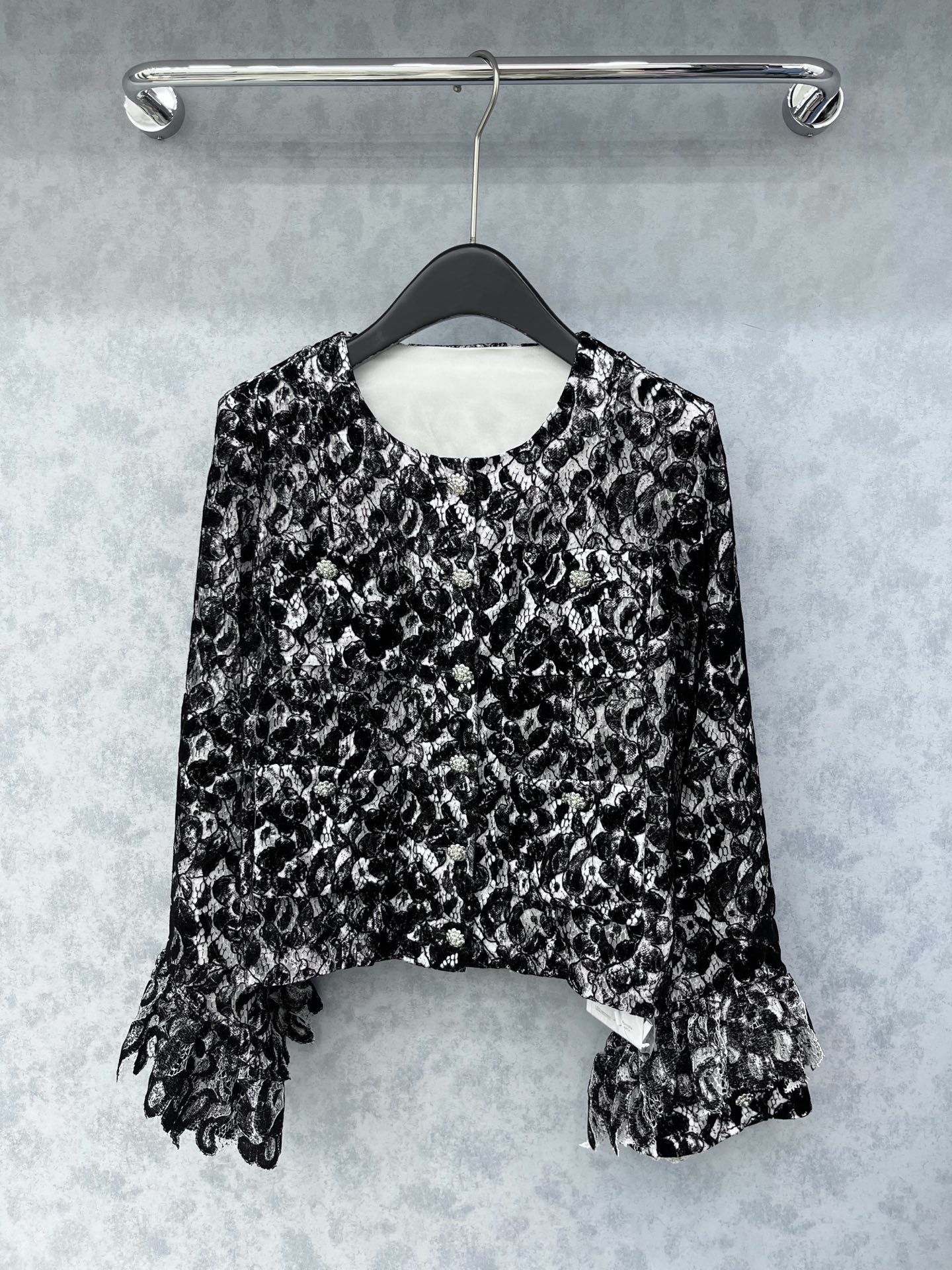 🛒𝐍𝐄𝐖 · 𝟐𝟎𝟐5/爆款【原版定制】Chane*｜ 2025新品蕾丝花边西装外套 系列款定制YB进口