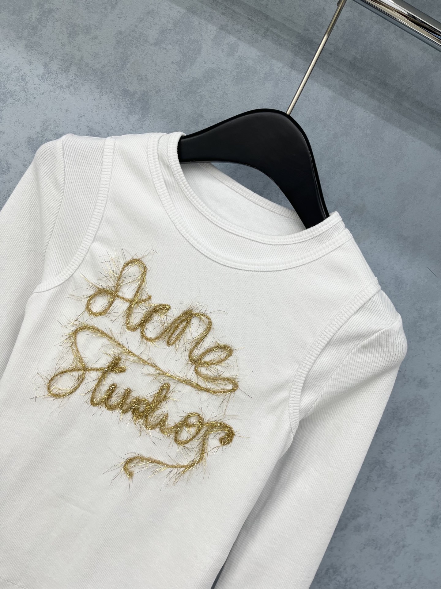 🛒𝐍𝐄𝐖 · 𝟐𝟎𝟐5/爆款现货【原版定制】𝐀𝐂𝐍𝐄 𝐒𝐓𝐔𝐃𝐈𝐎*｜25新款 字母假两件长袖 美式辣妹