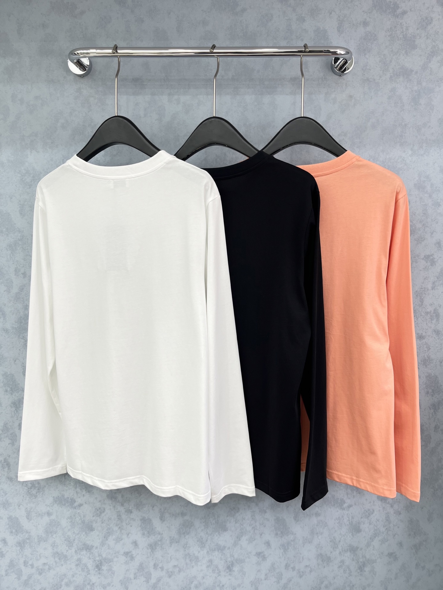 🛒𝐍𝐄𝐖 · 𝟐𝟎𝟐5/爆款现货原单品质 Ysl*｜精致订钻长袖T恤高订面料 亲肤透气舒适标志性字母图案